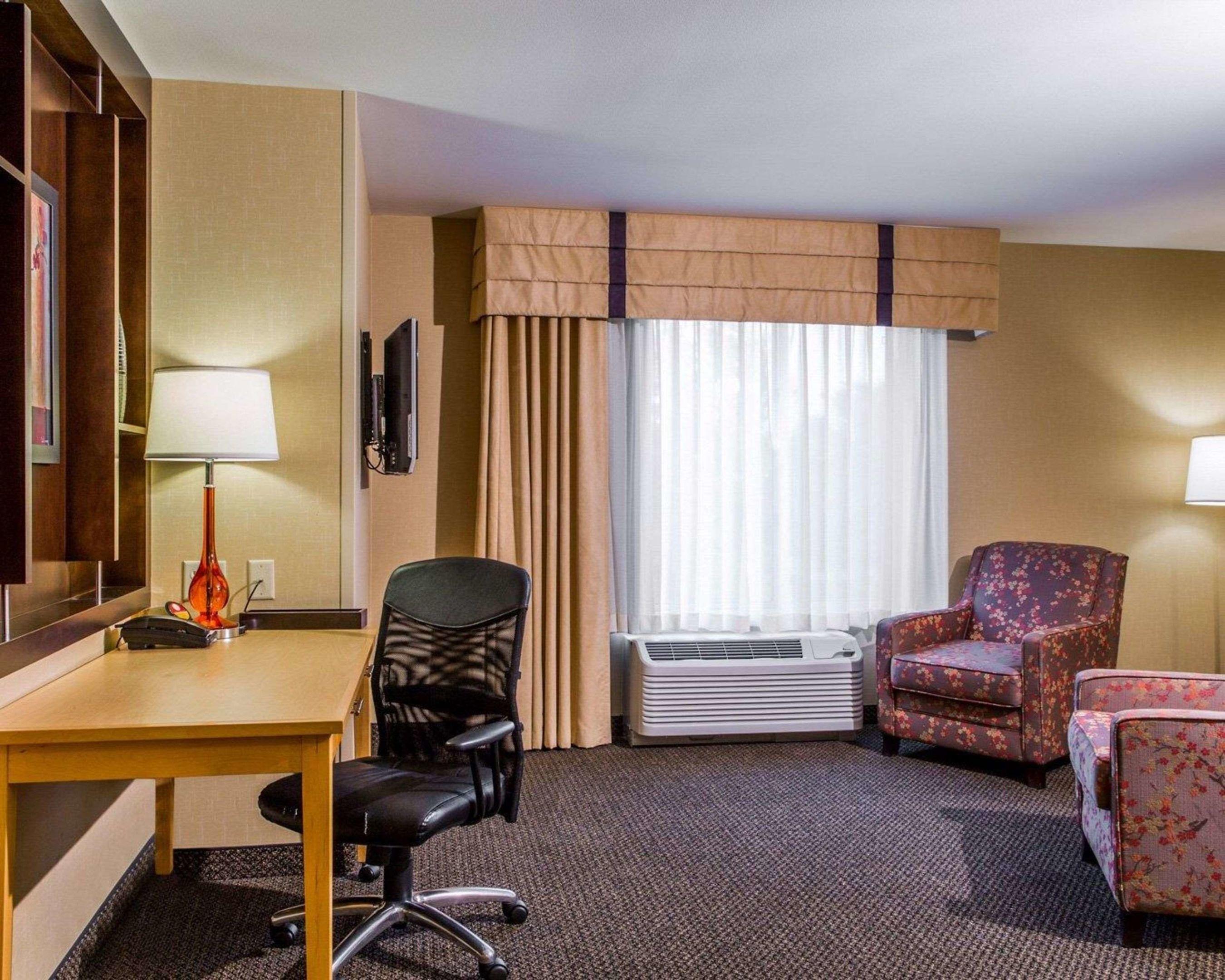Cambria Suites Appleton — photo 4