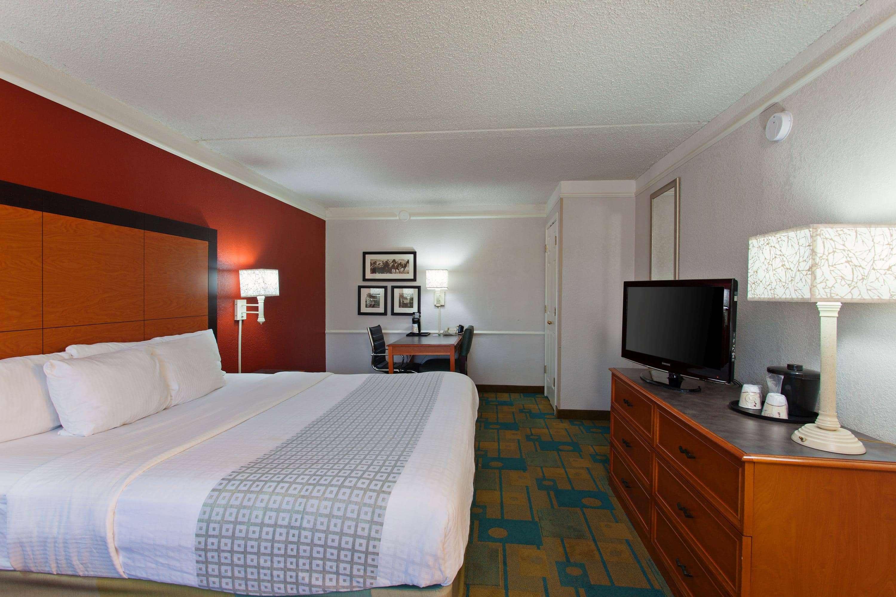 La Quinta Inn Orange County — photo 5