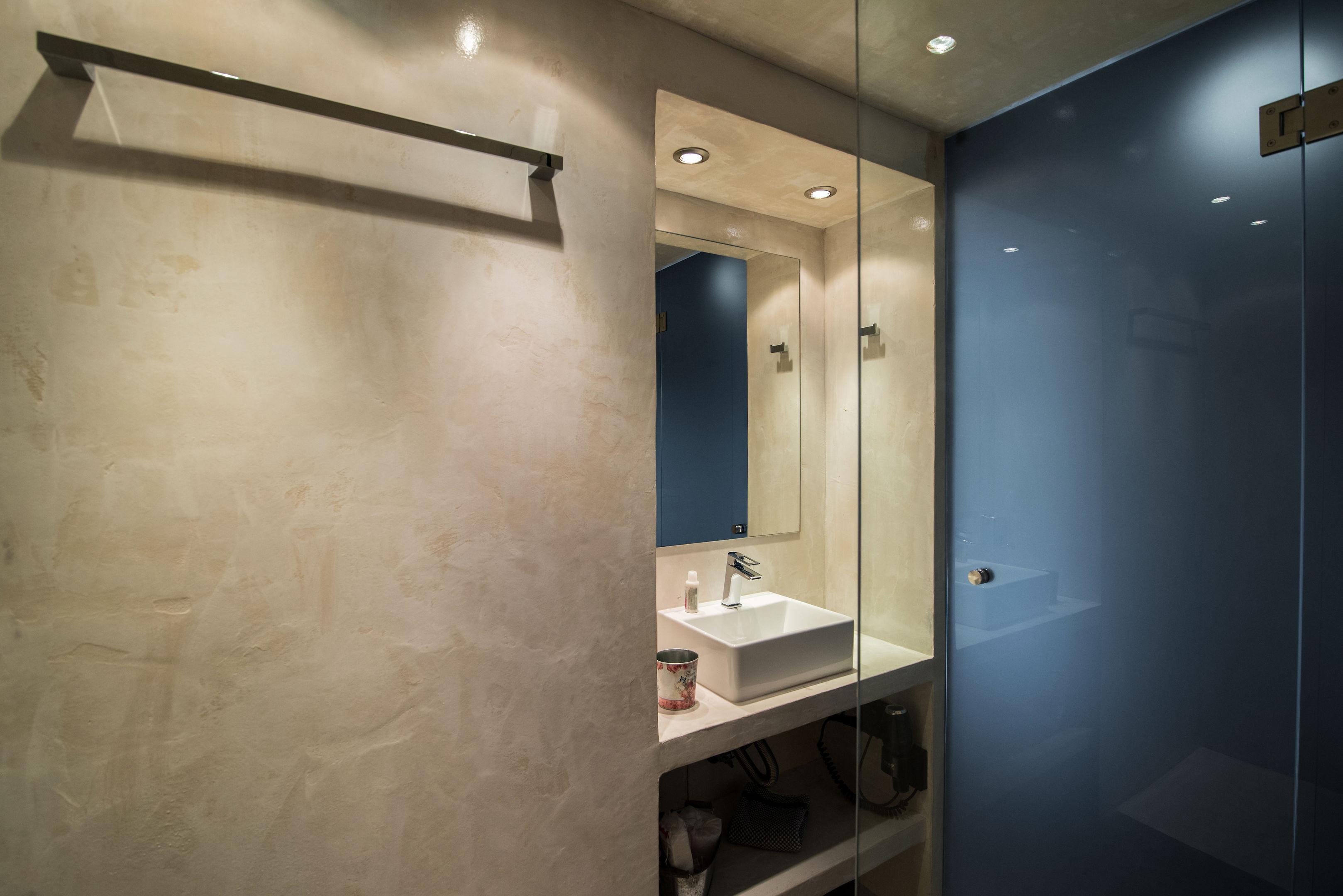 Athina Street Apartments — photo 5