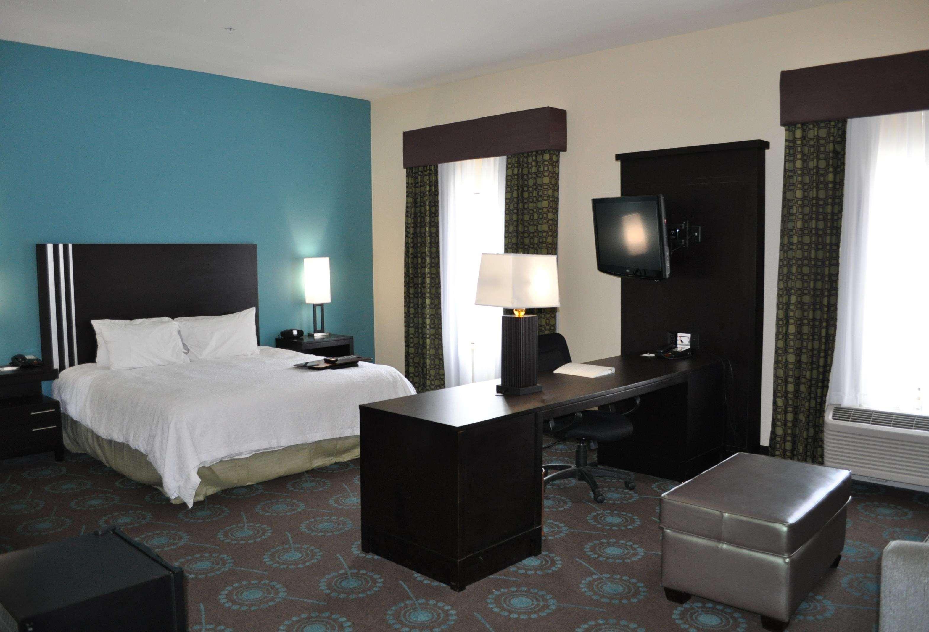 Hampton Inn Pleasanton — photo 4