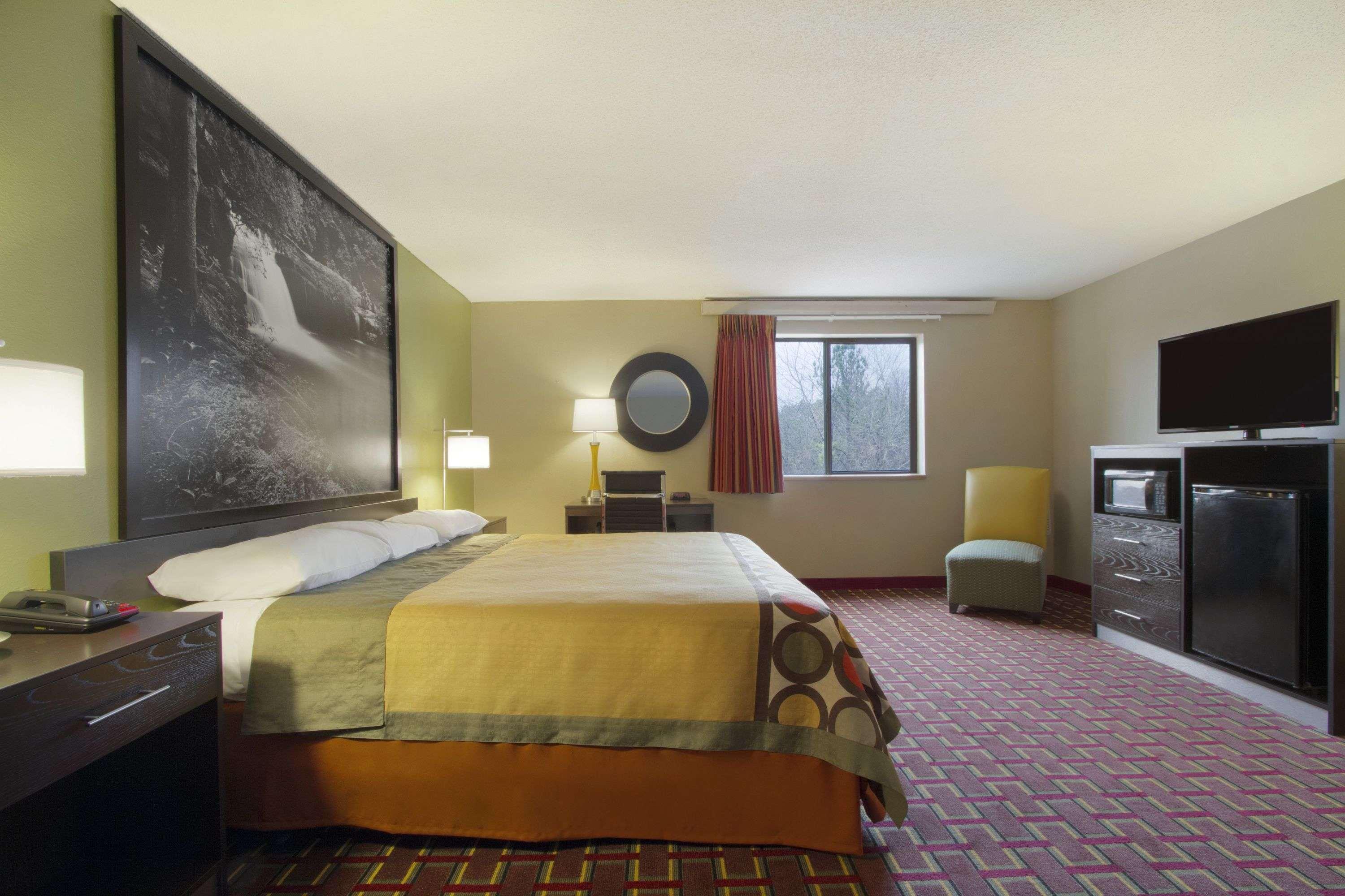 Super 8 by Wyndham Homewood Birmingham Area — photo 4