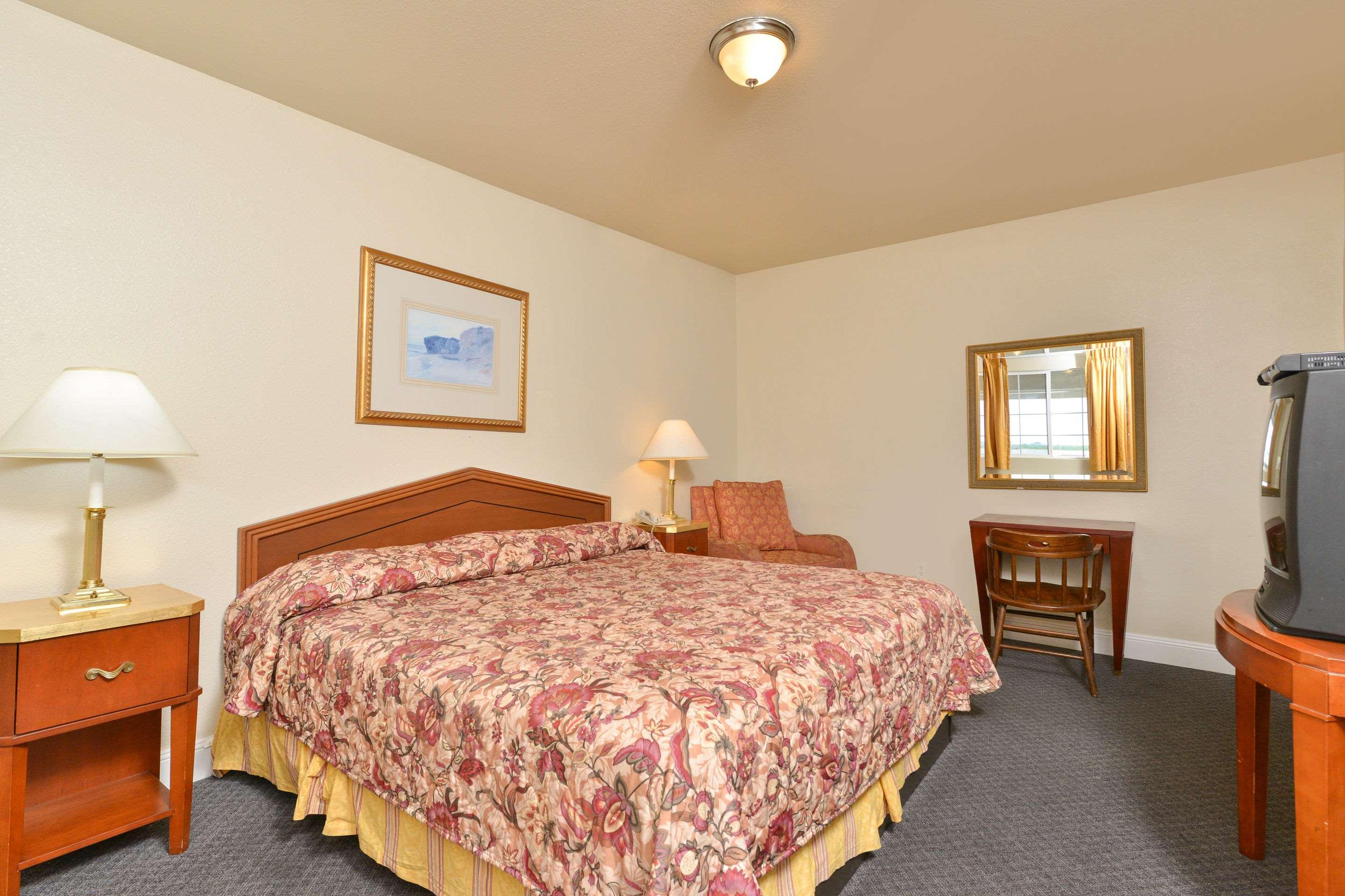 Rodeway Inn — photo 3