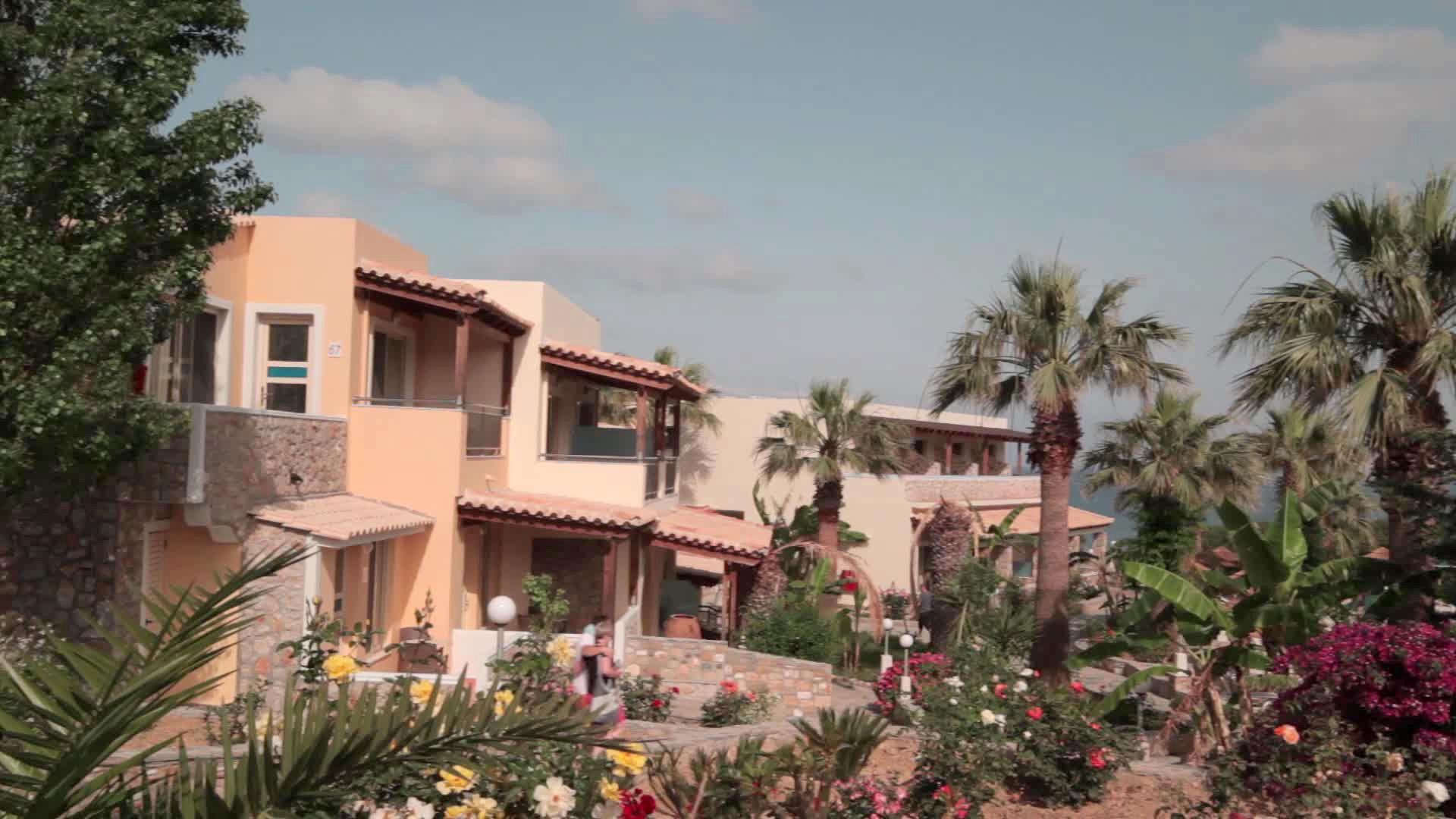 Kouros Palace Hotel — photo 1