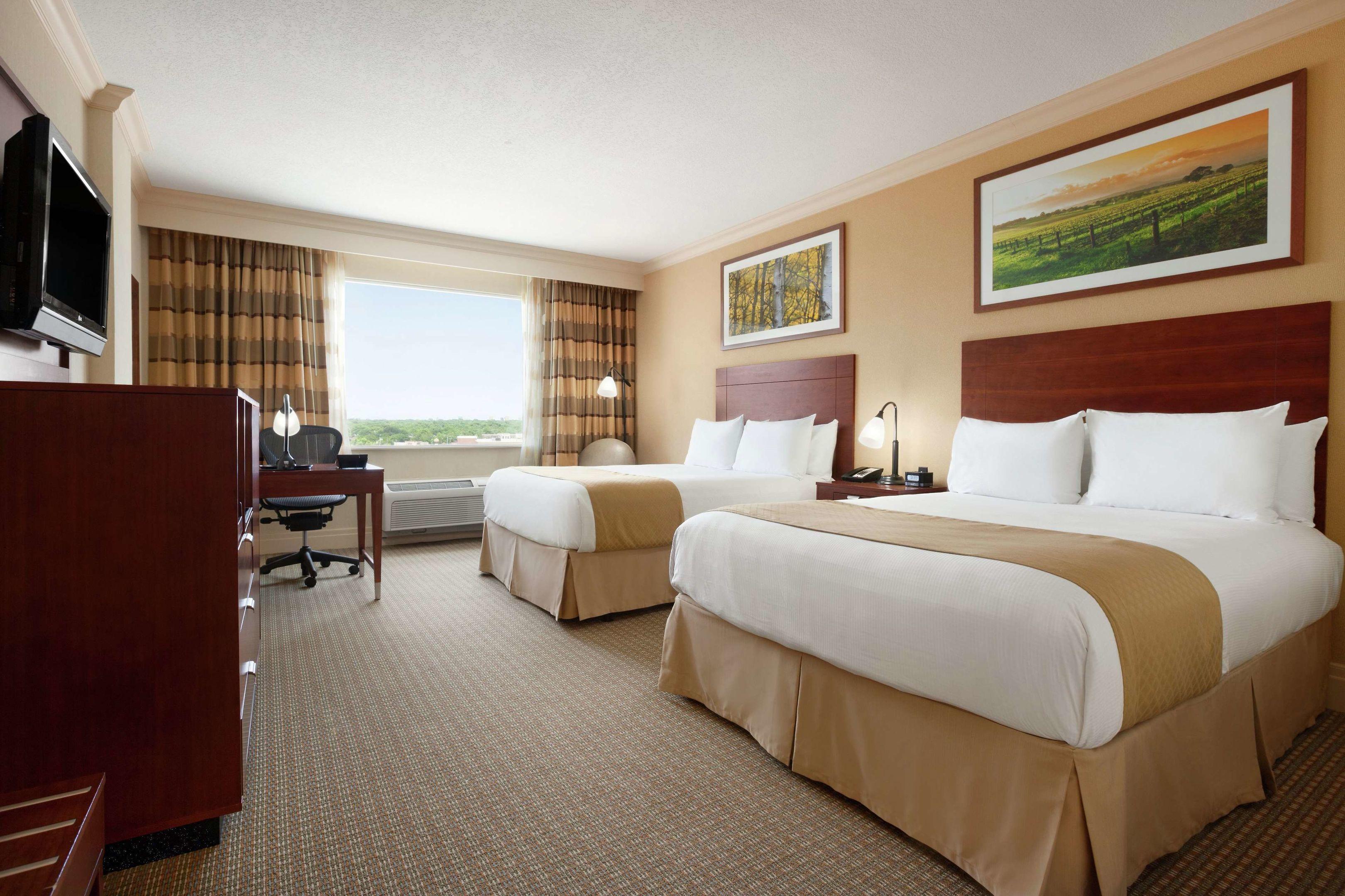 DoubleTree by Hilton Hotel Dallas - Love Field — photo 5