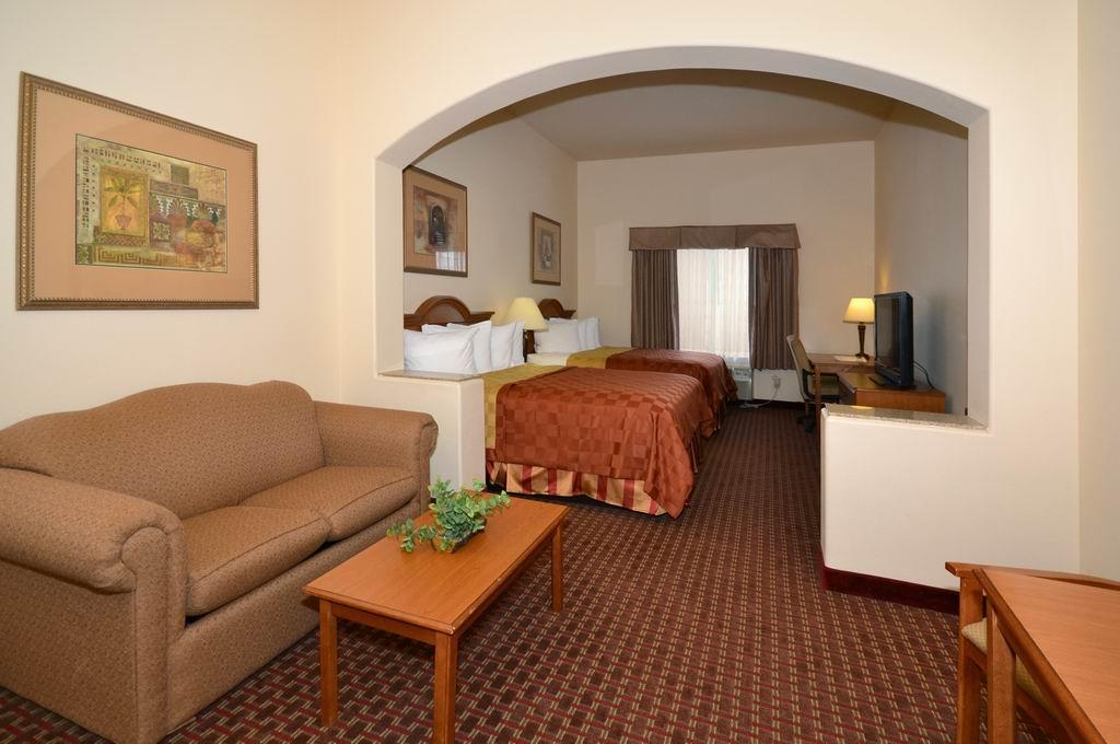 Best Western Casa Villa Inn & Suites — photo 5
