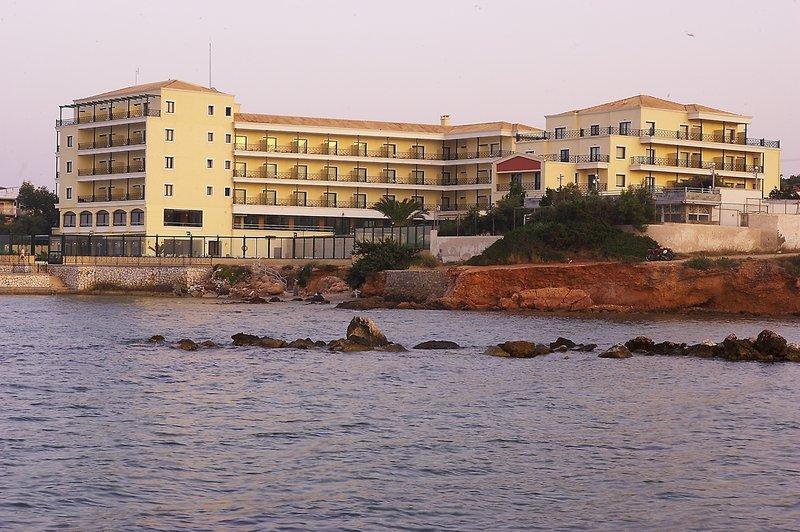 Ramada Attica Riviera — photo 4