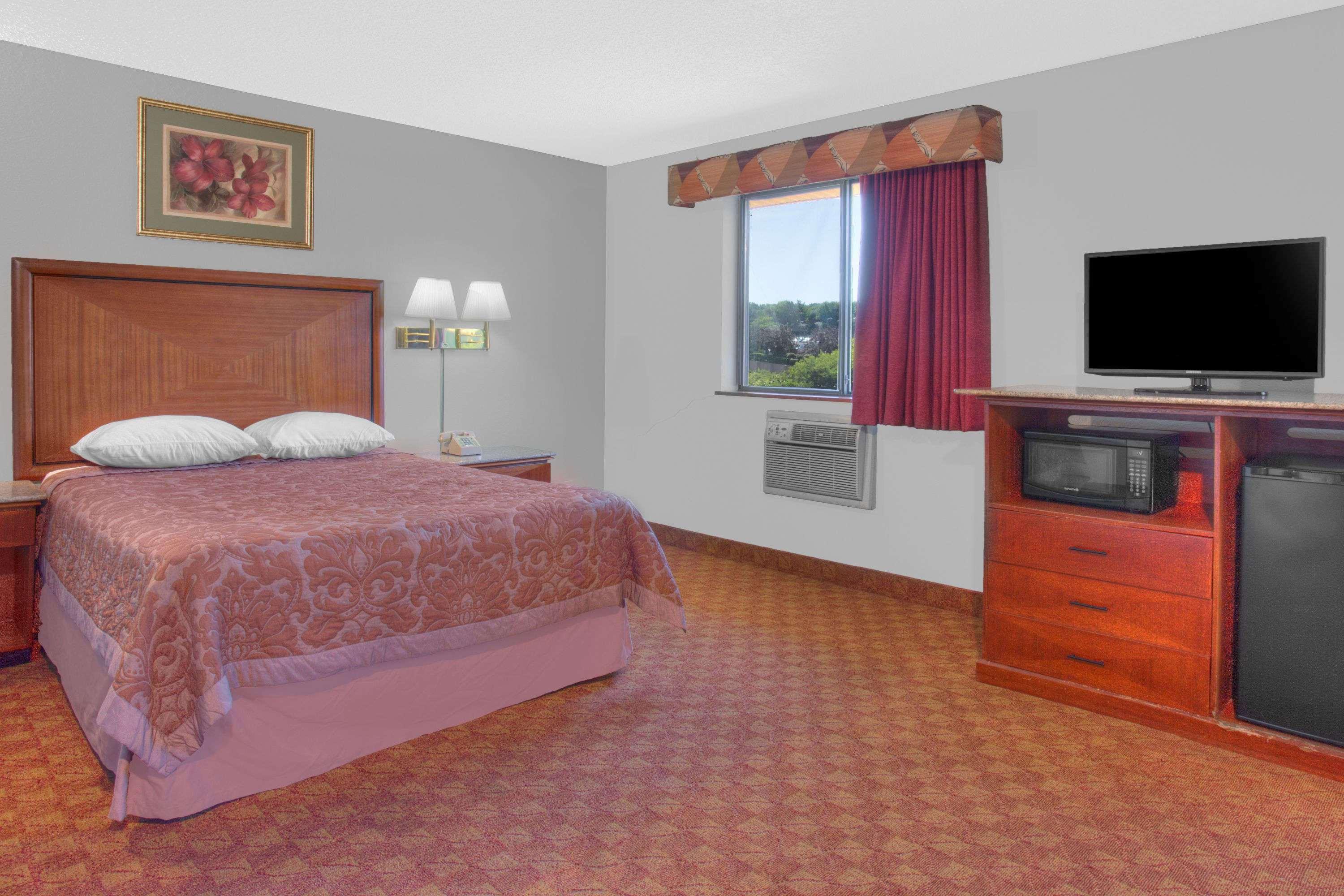 Super 8 by Wyndham Charlottesville — photo 5