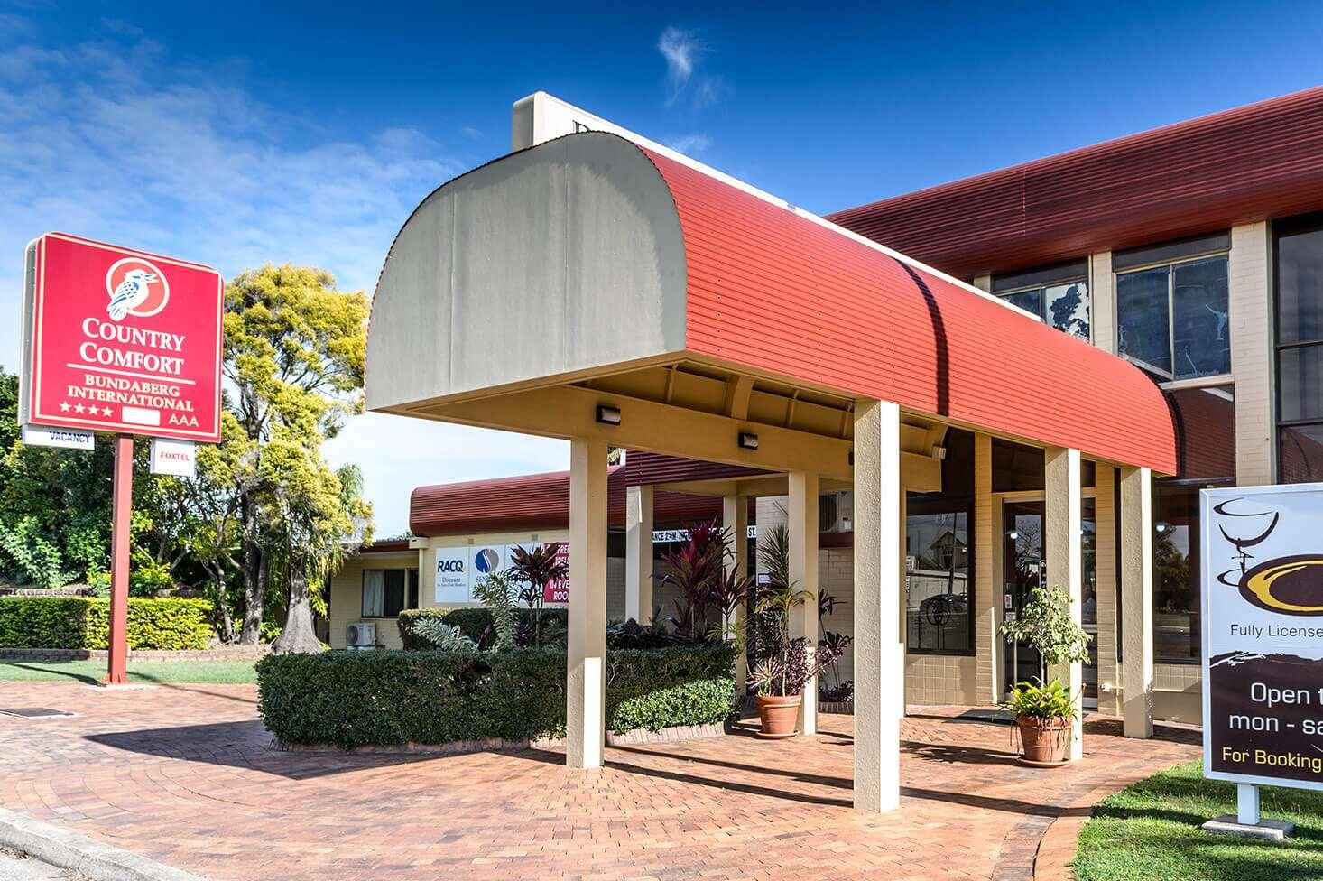 Country Comfort Bundaberg International — photo 1