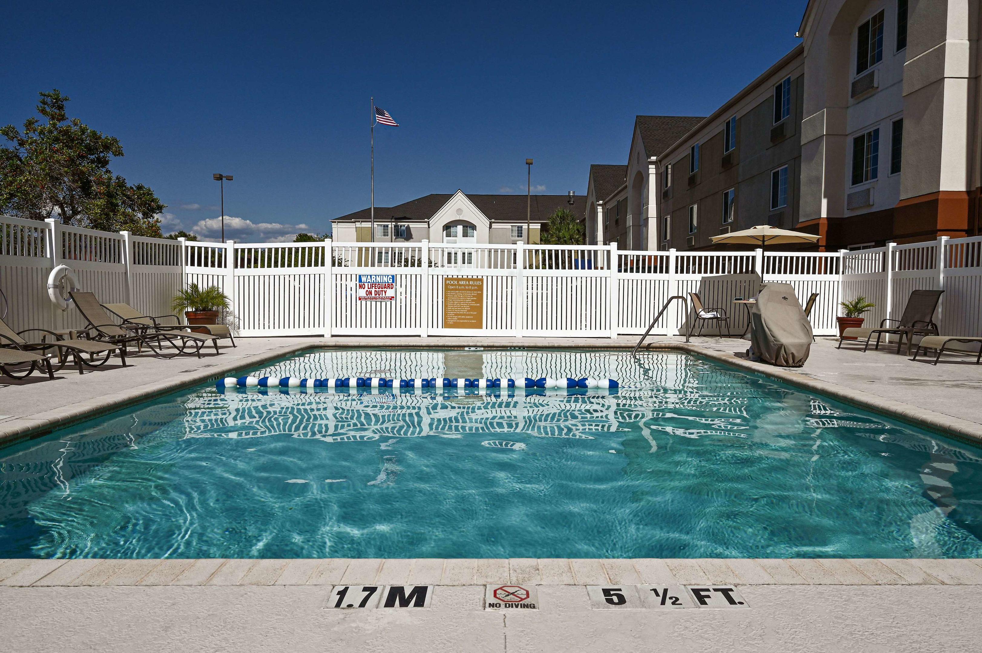 Sonesta Simply Suites Clearwater — photo 5
