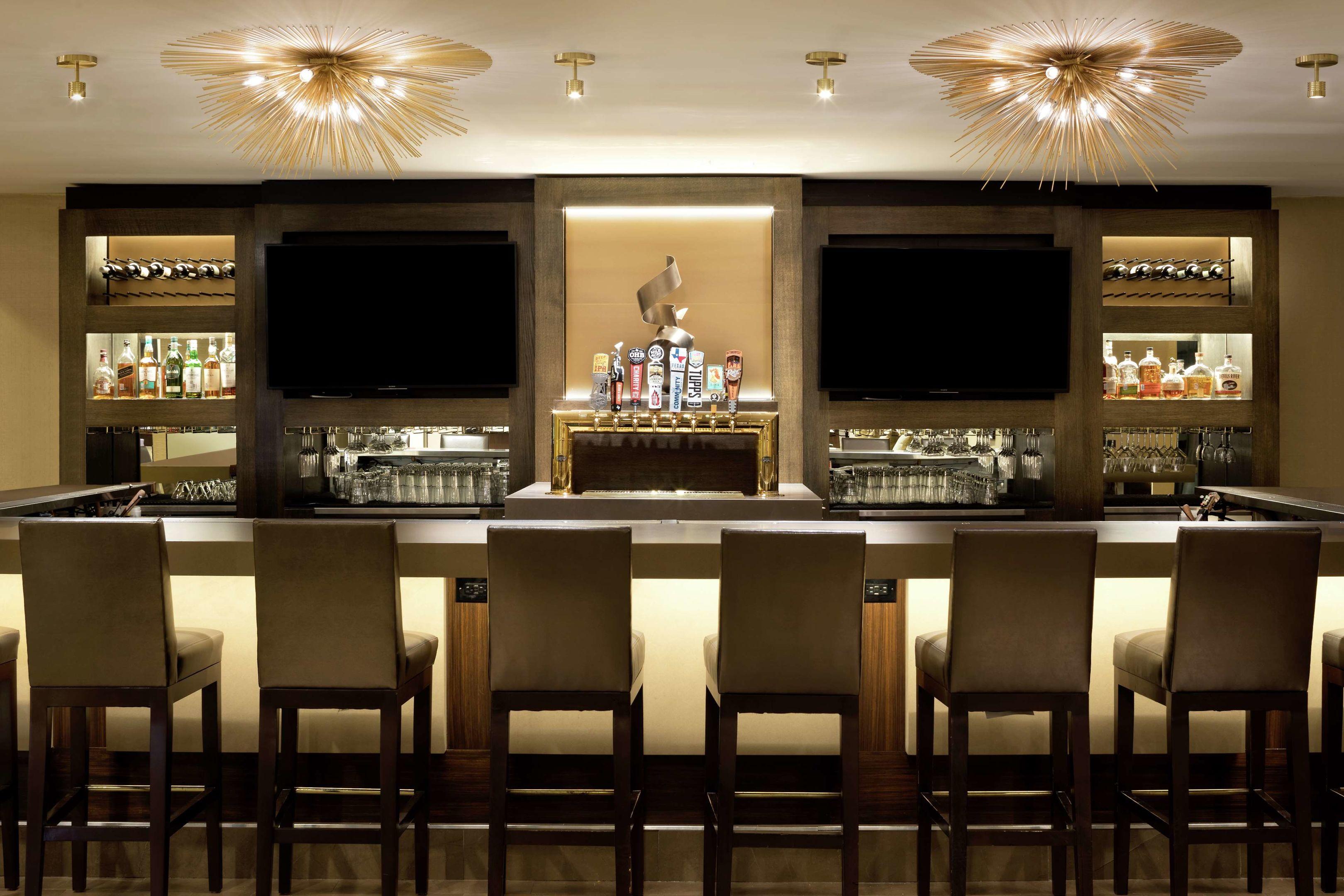 DoubleTree by Hilton Hotel Dallas Campbell Centre — photo 5