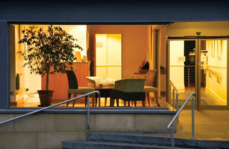 Holyrood Aparthotel — photo 4