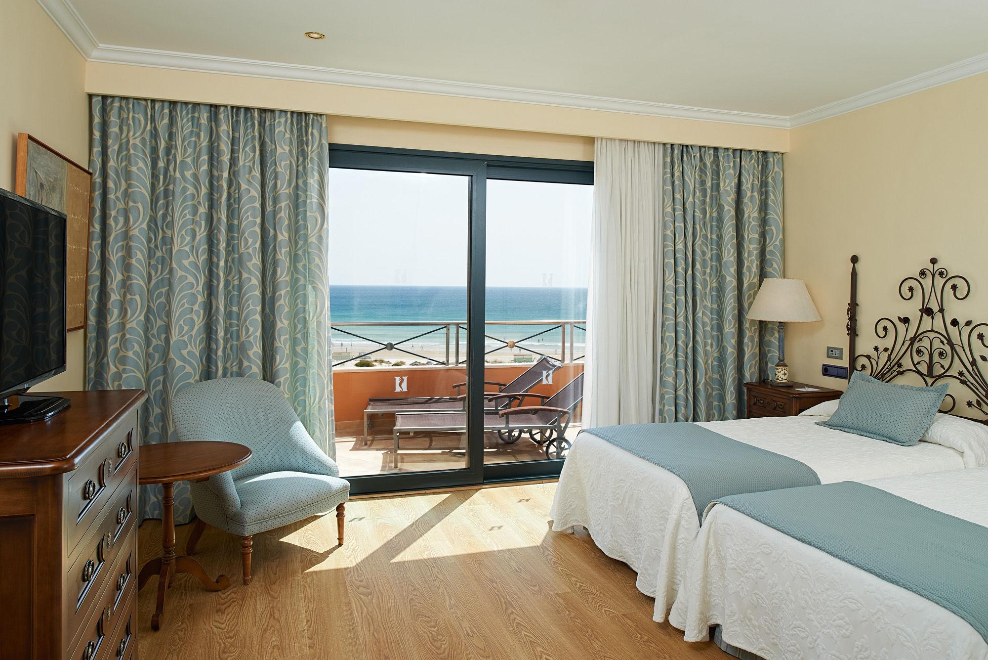 Hipotels Barrosa Palace — photo 5