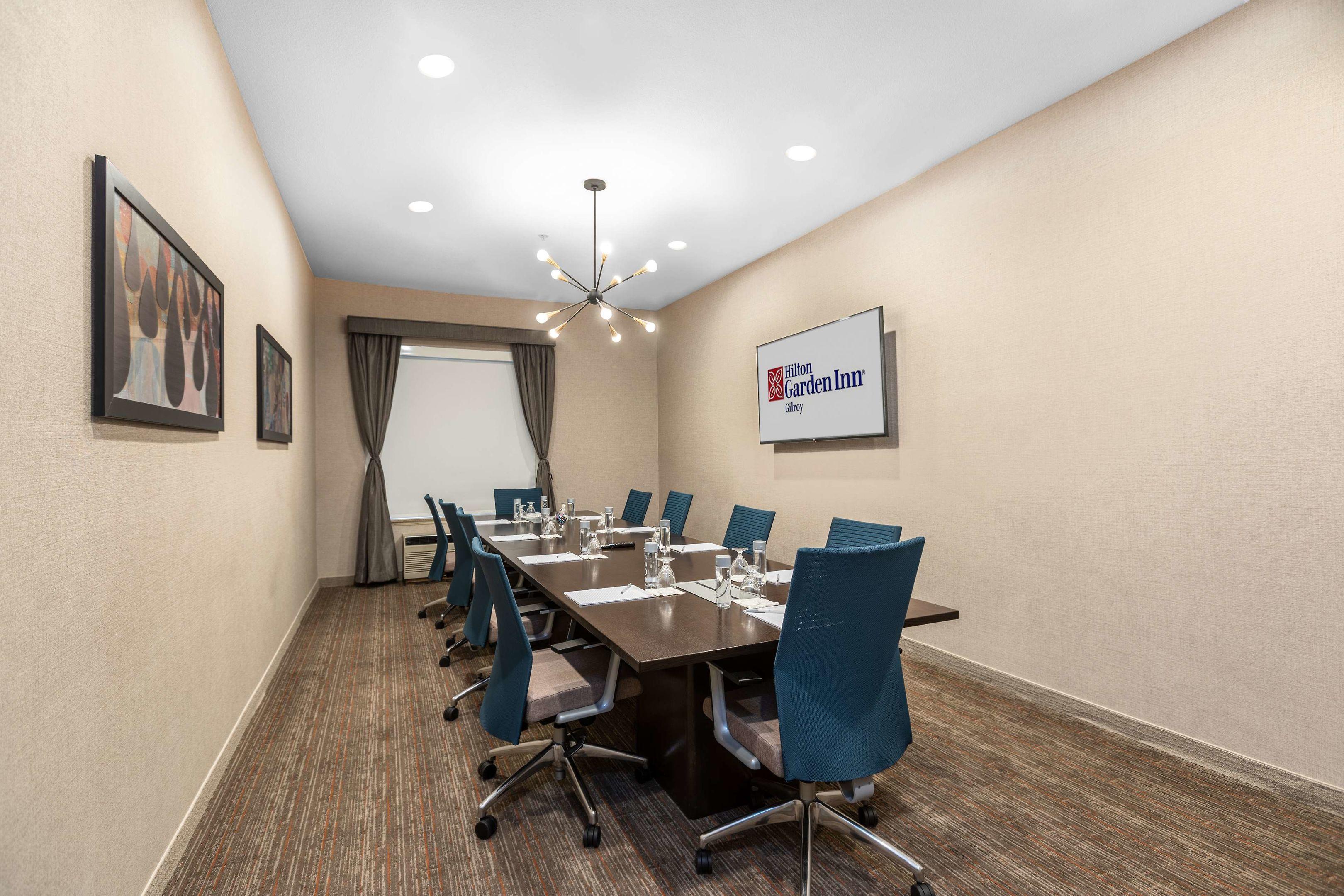 Hilton Garden Inn Gilroy — photo 5