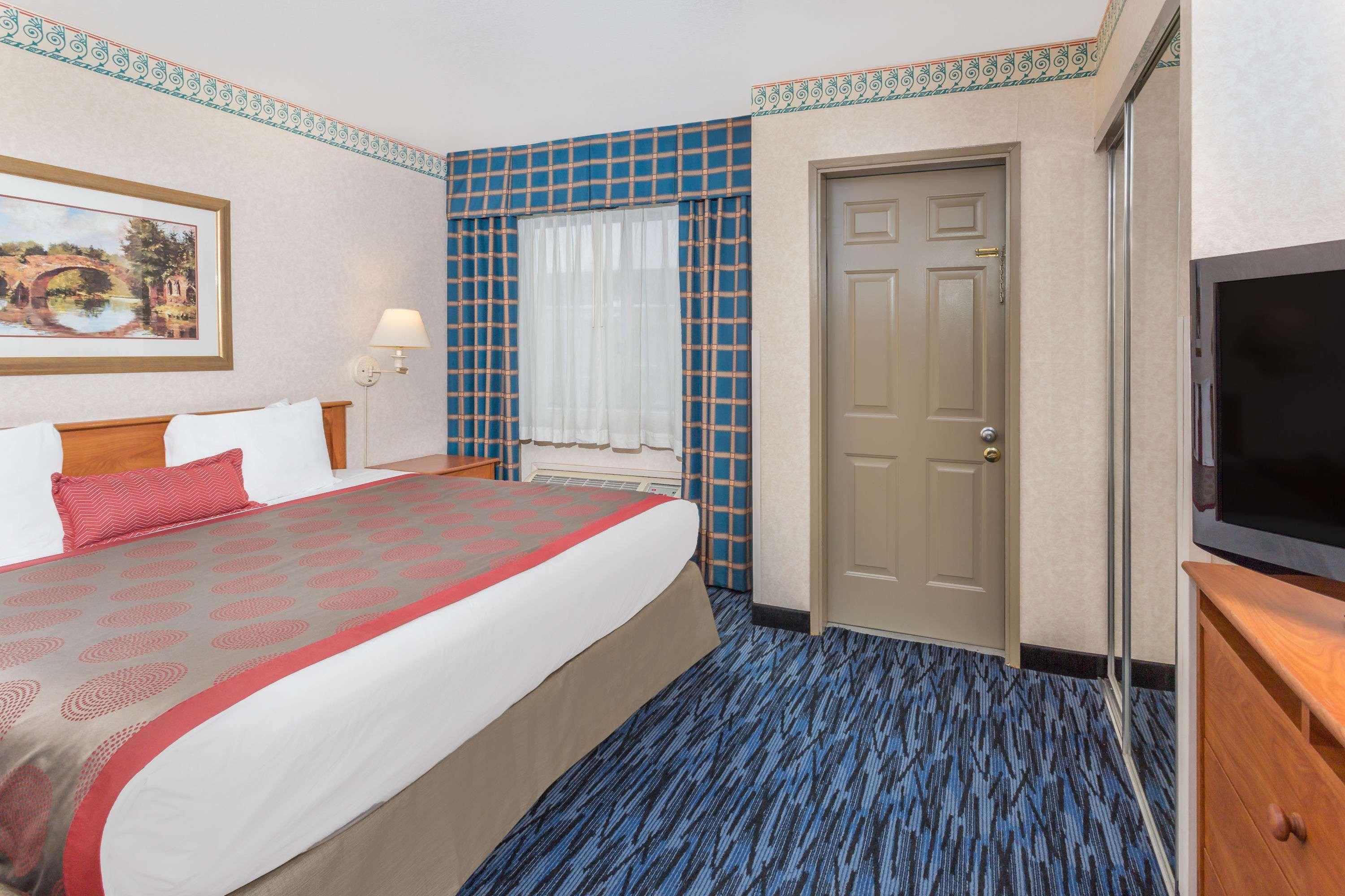 Ramada Kent Seattle Area — photo 5