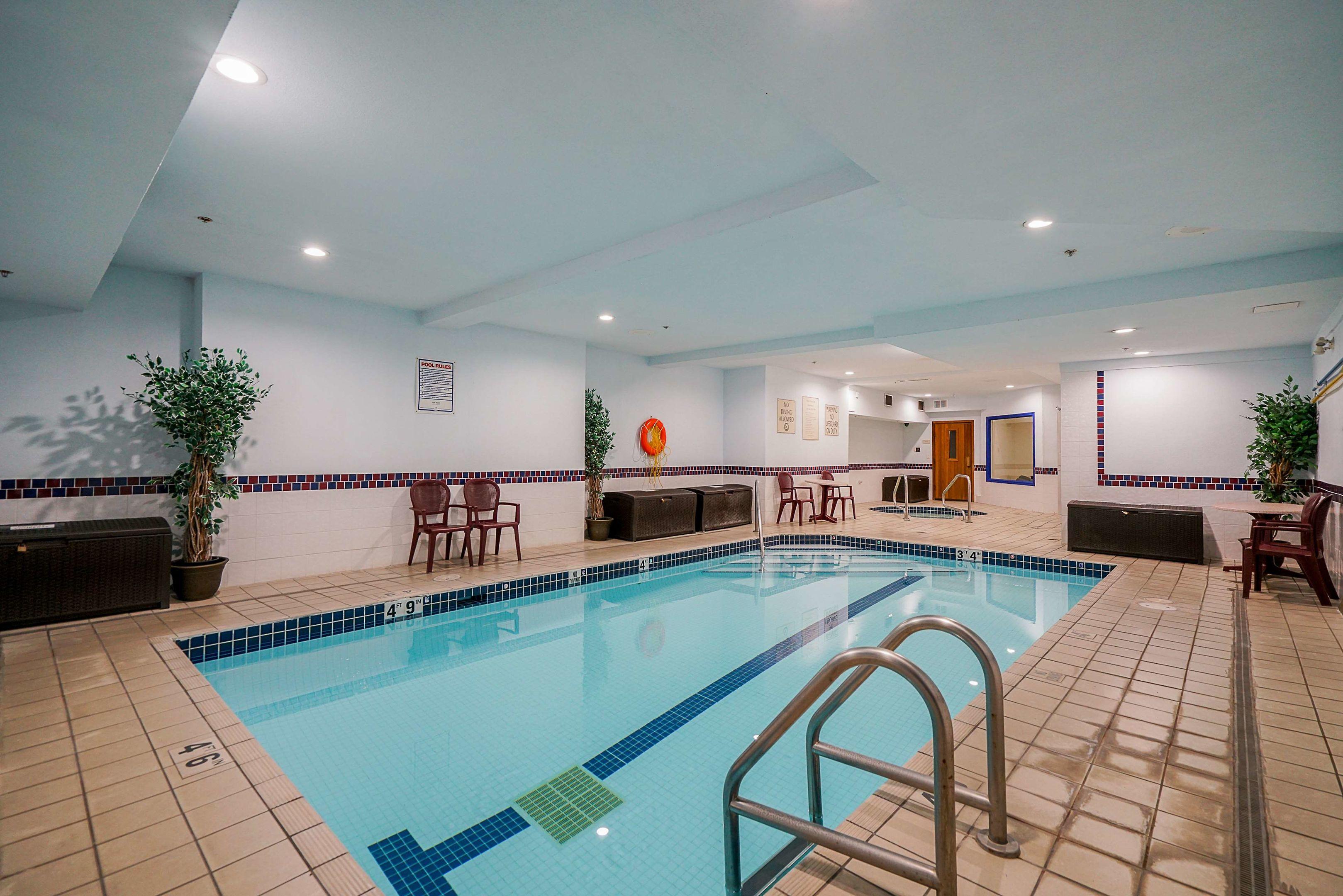 Best Western Peace Arch Inn — photo 5