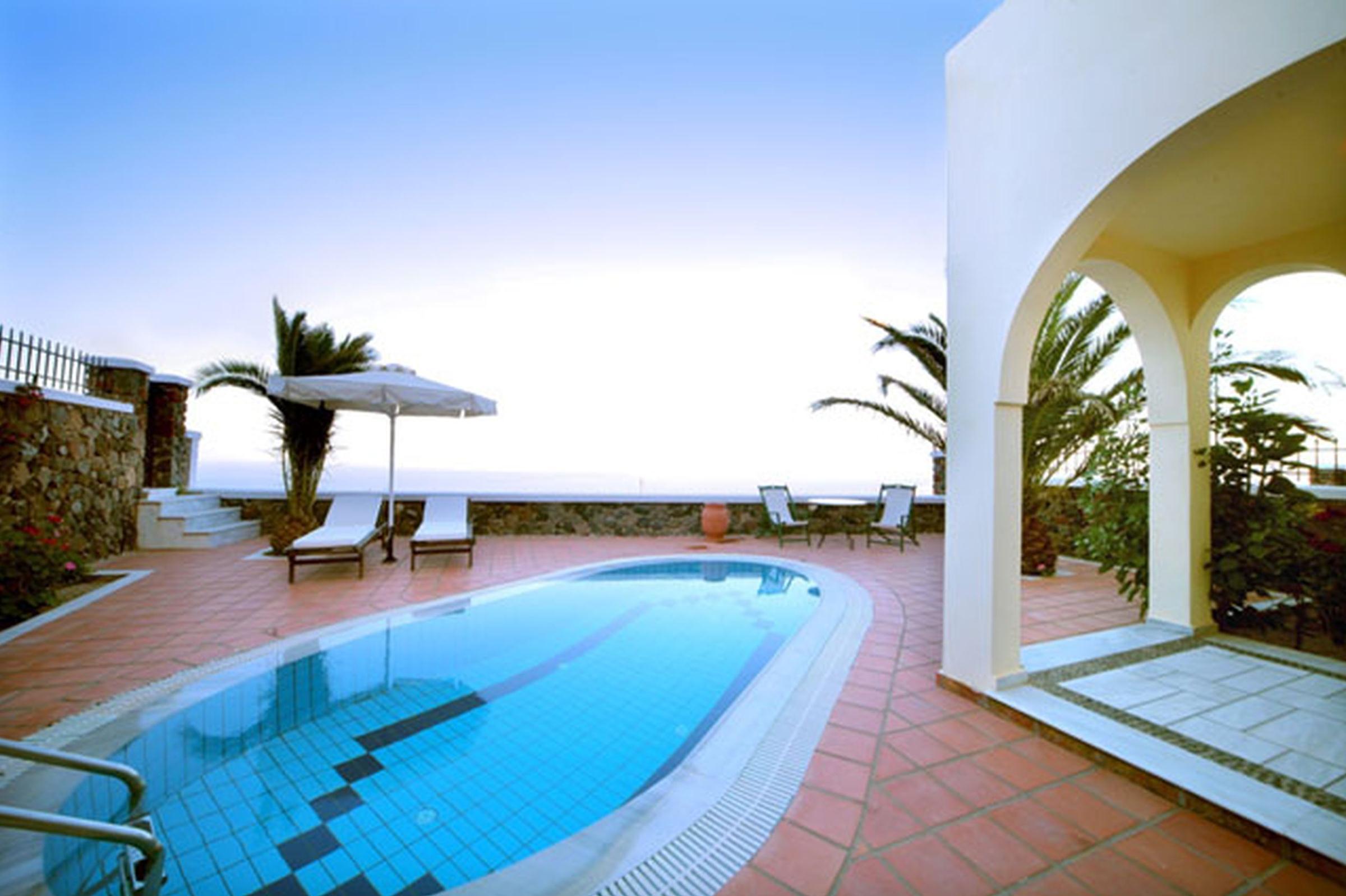 OMMA Santorini — photo 4