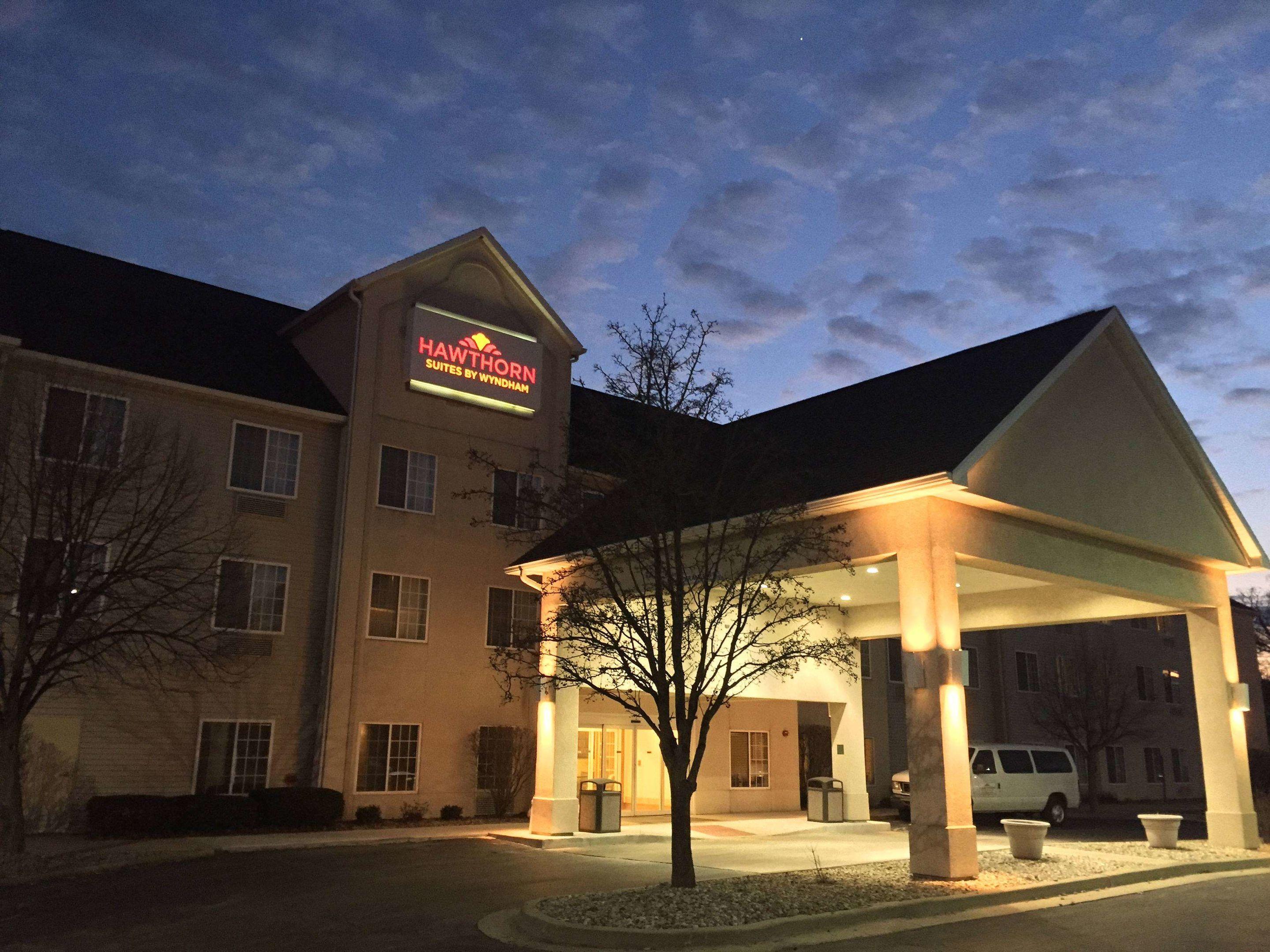 Hawthorn Suites by Wyndham Decatur — photo 5