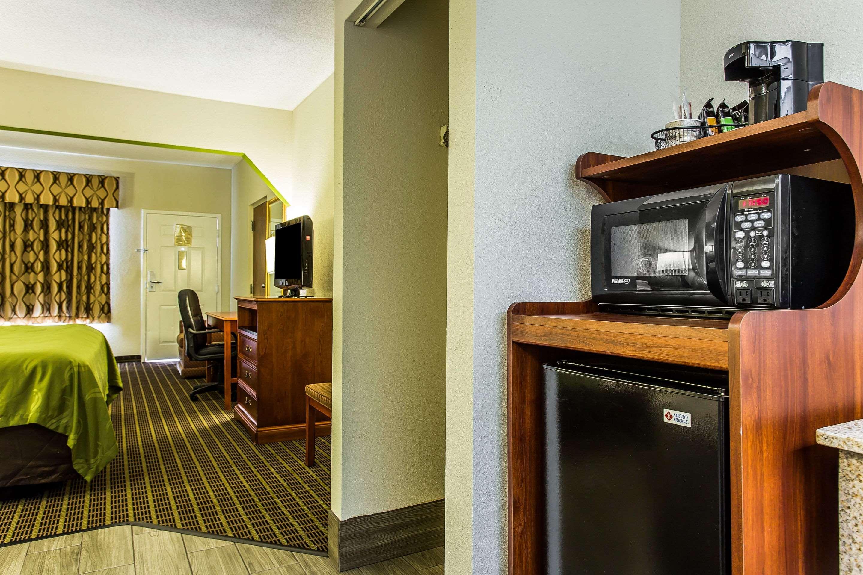 Quality Inn & Suites — photo 5