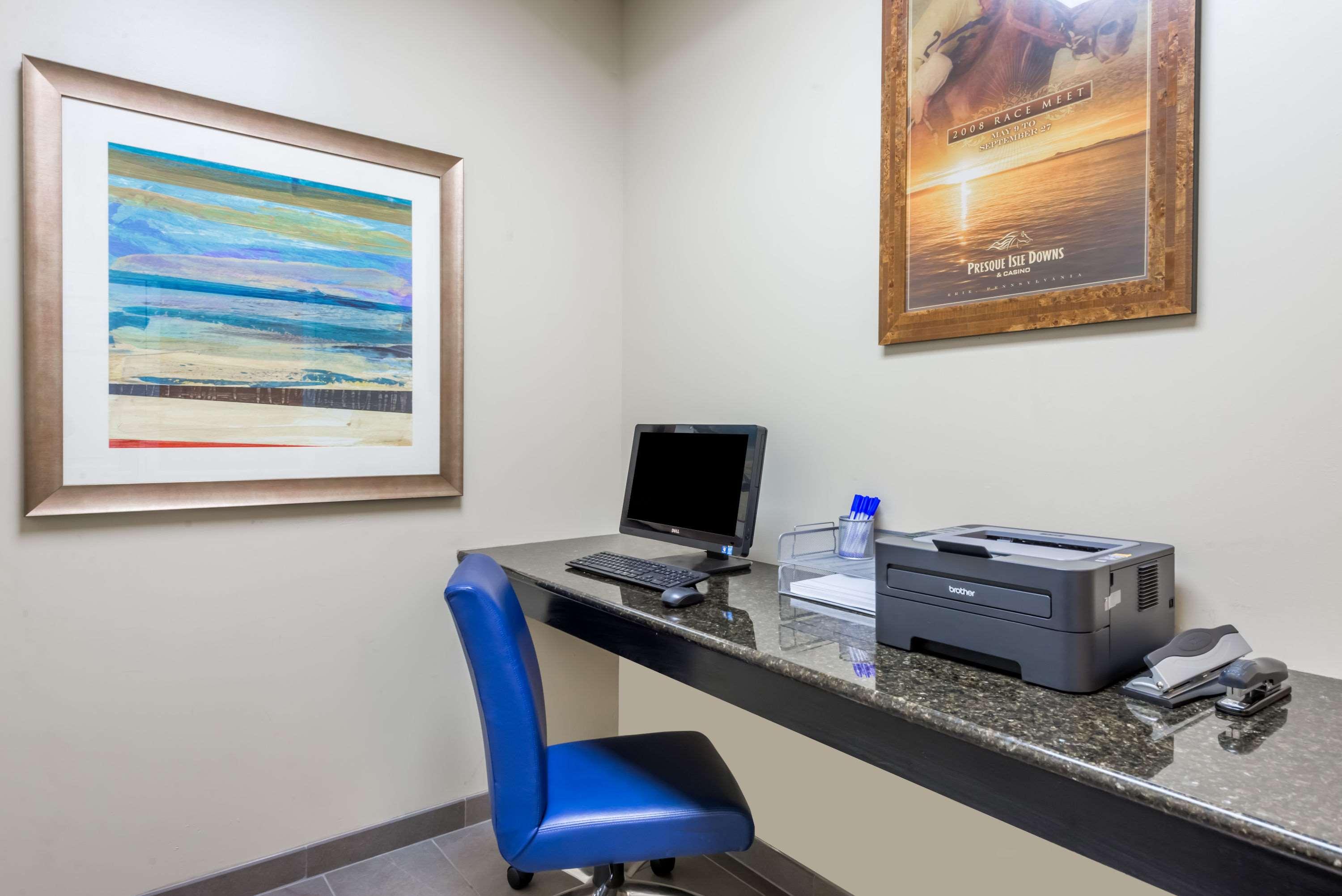 Baymont Inn & Suites Erie — photo 4