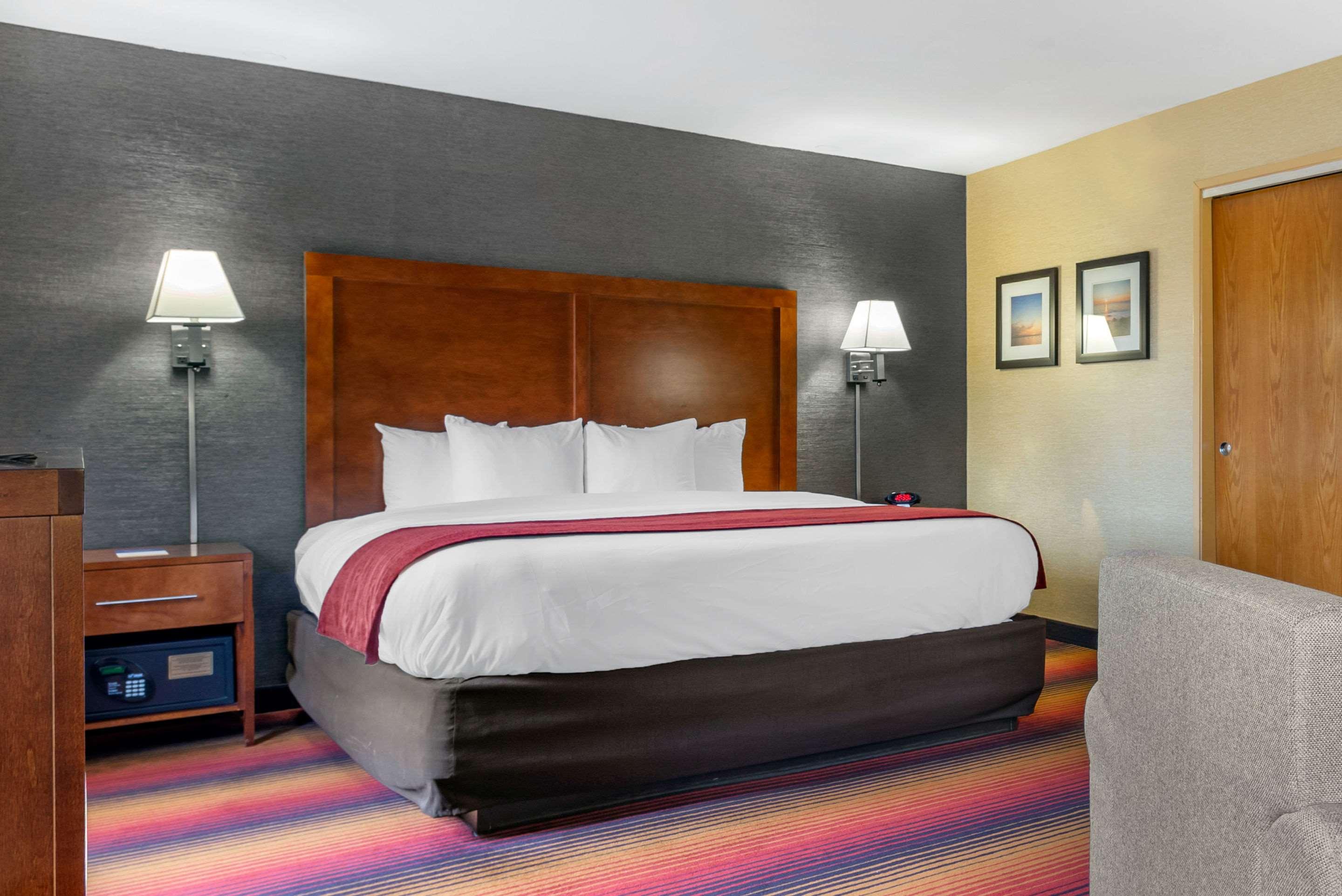 Comfort Inn — photo 4
