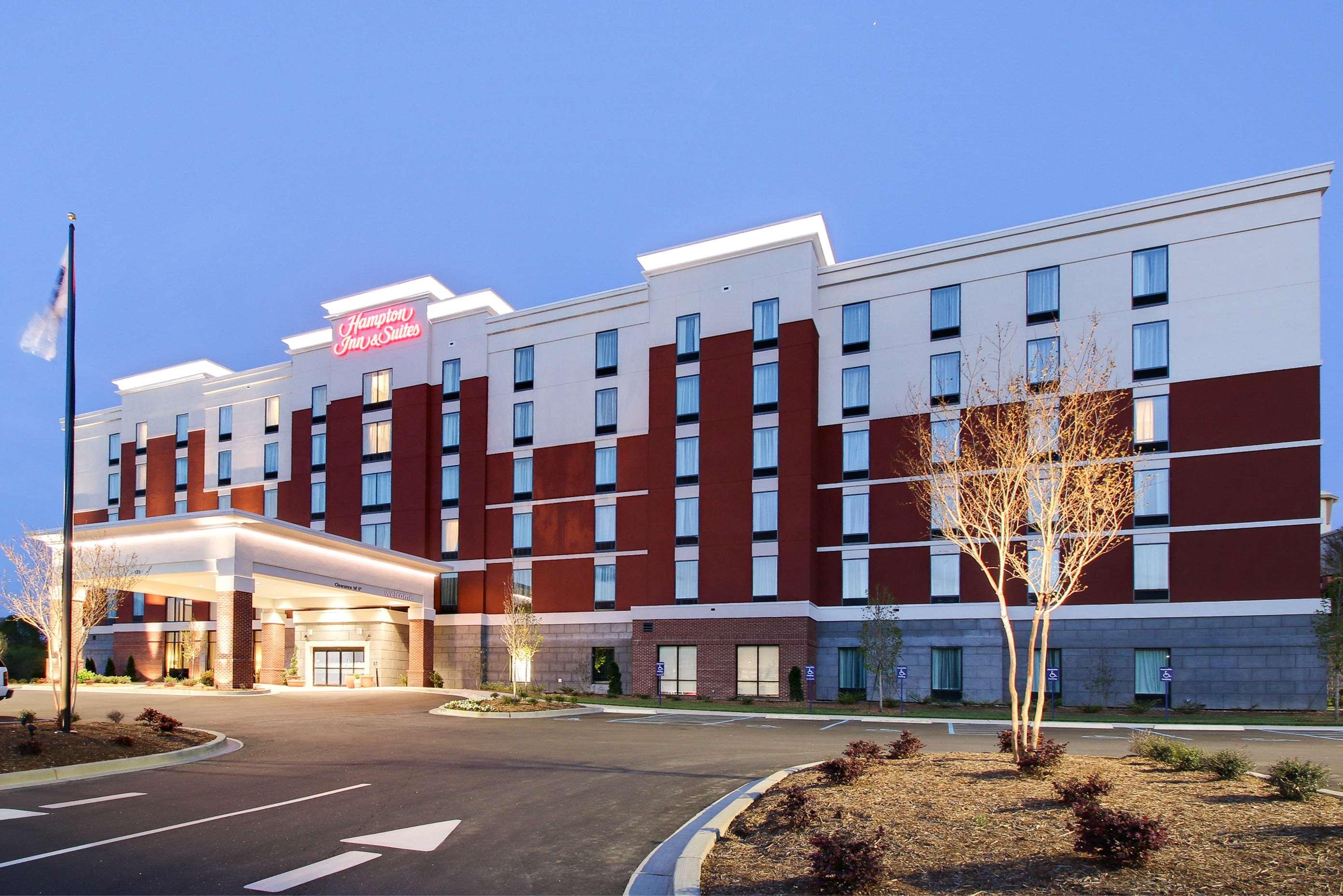 Hampton Inn & Suites Greenville Airport — photo 4