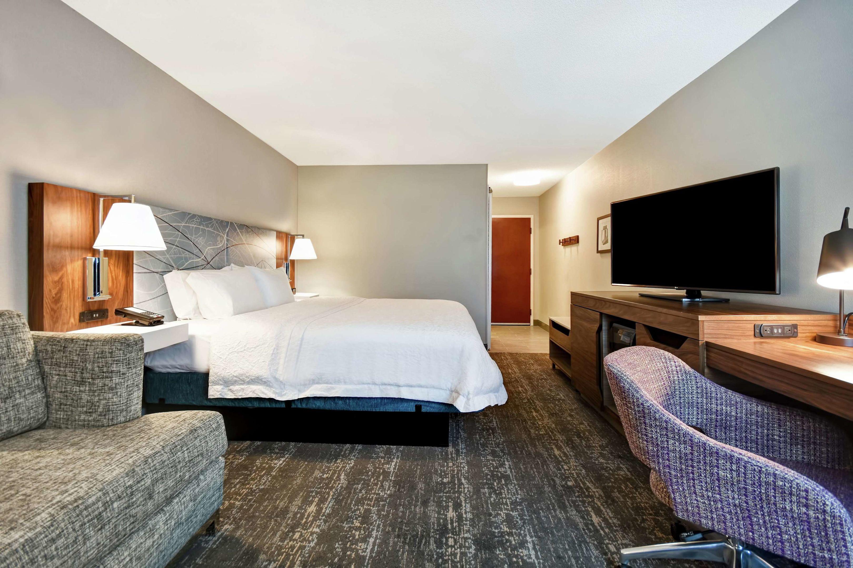 Hampton Inn Atlanta Mall of Georgia — photo 5