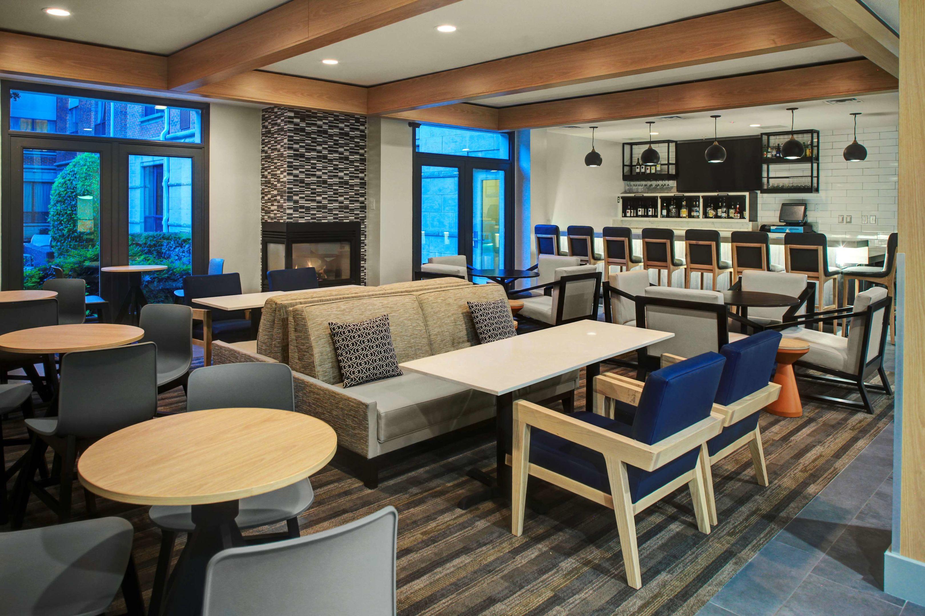 Hyatt House Dallas/Lincoln Park — photo 5