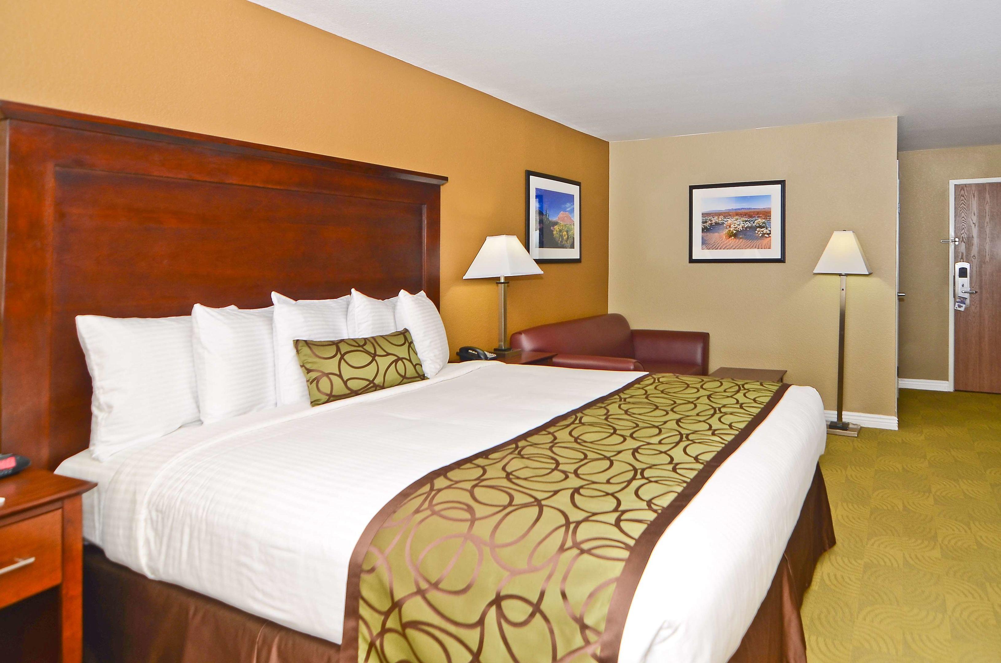 Best Western California City Inn & Suites — photo 5