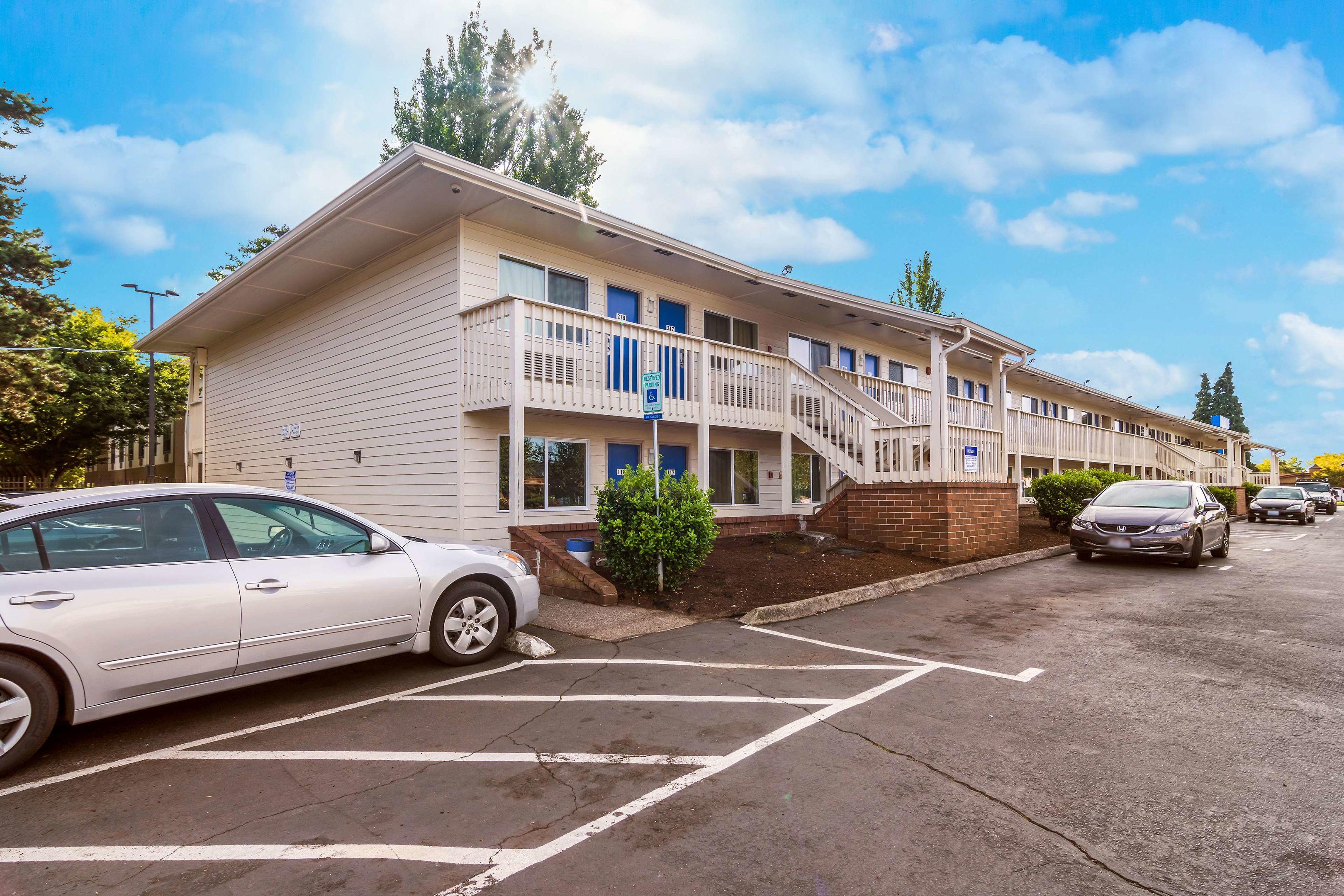 Motel 6 Vancouver — photo 4