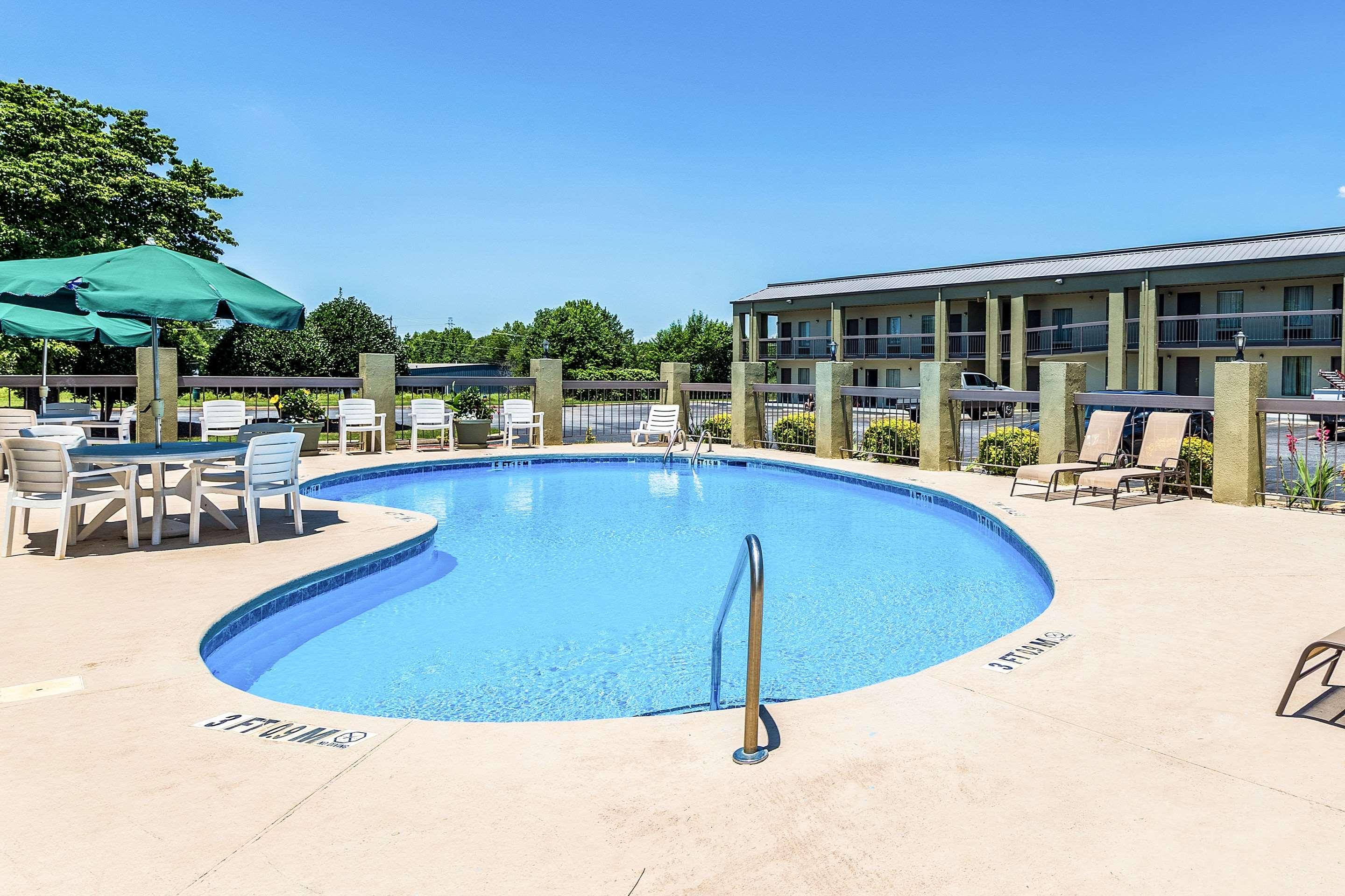 Quality Inn Simpsonville-Greenville — photo 3