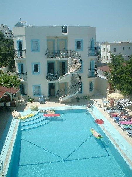 Merve Apartments — photo 4