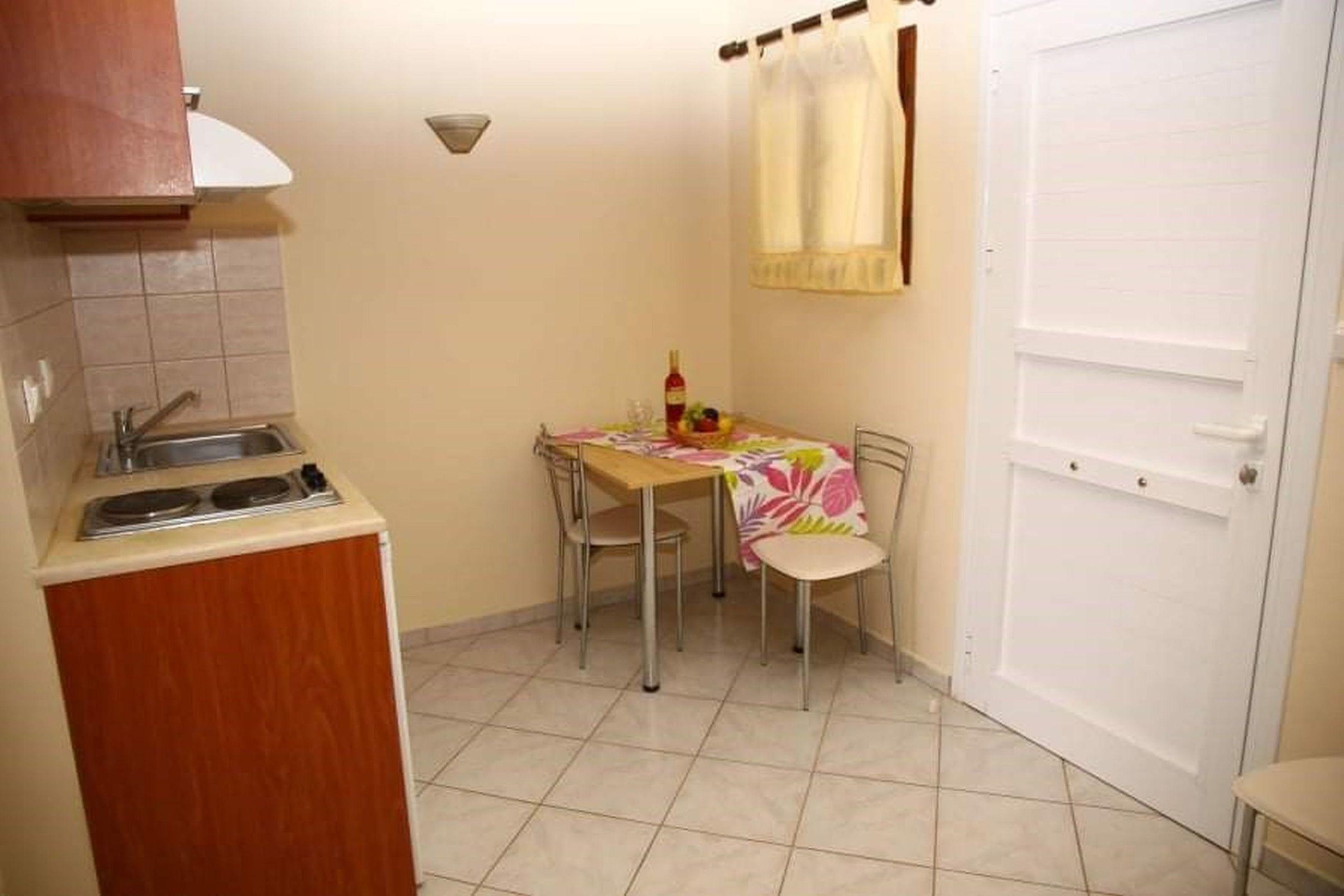 Bella Vista Apartments — photo 3