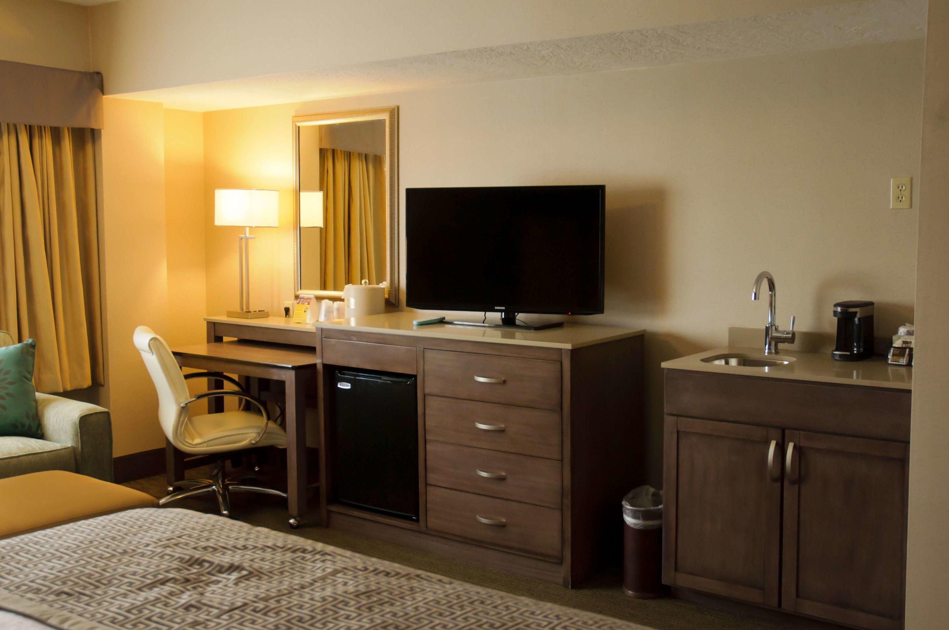 Best Western Plus CottonTree Inn — photo 5