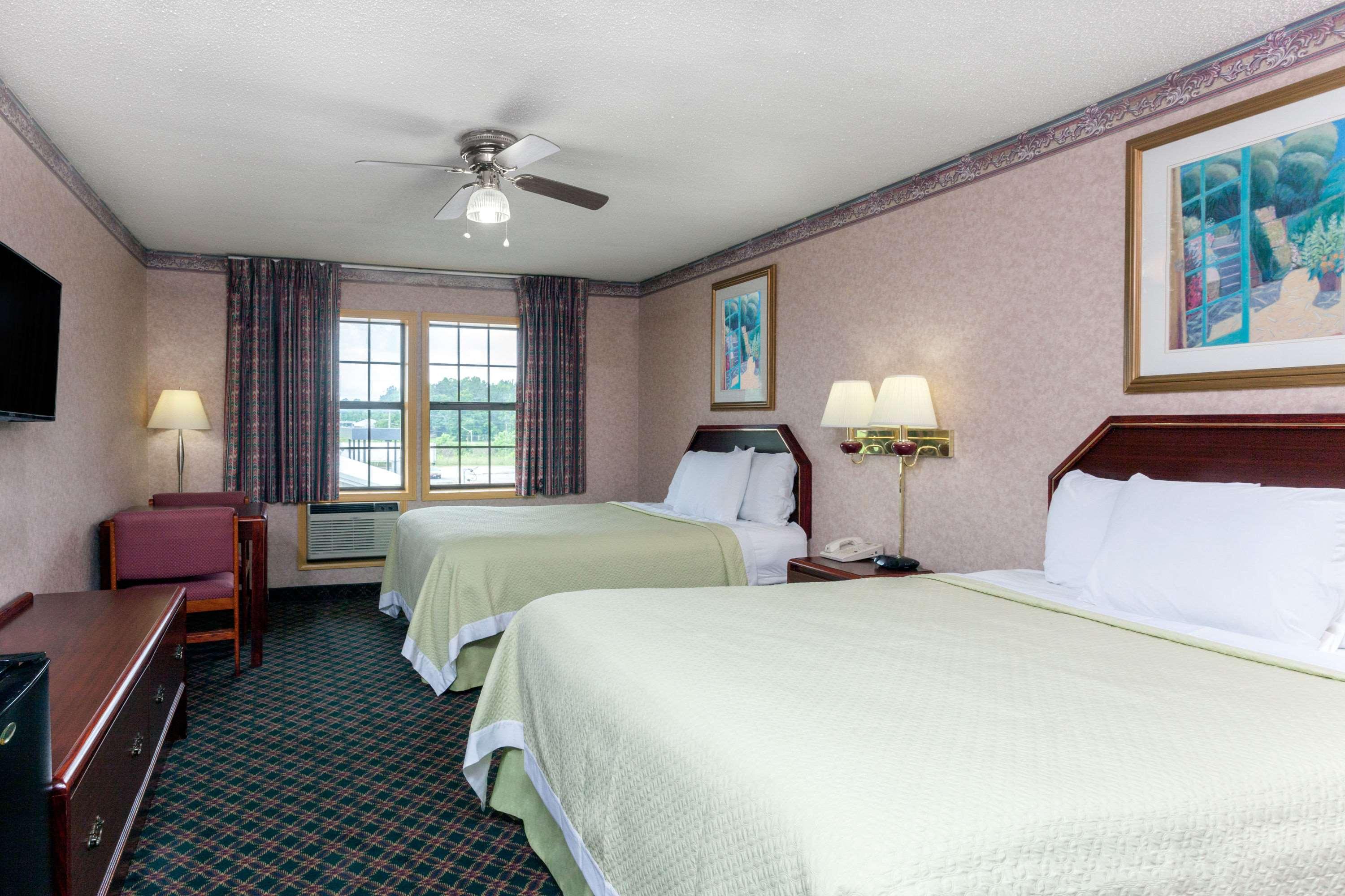 Days Inn Holladay — photo 5