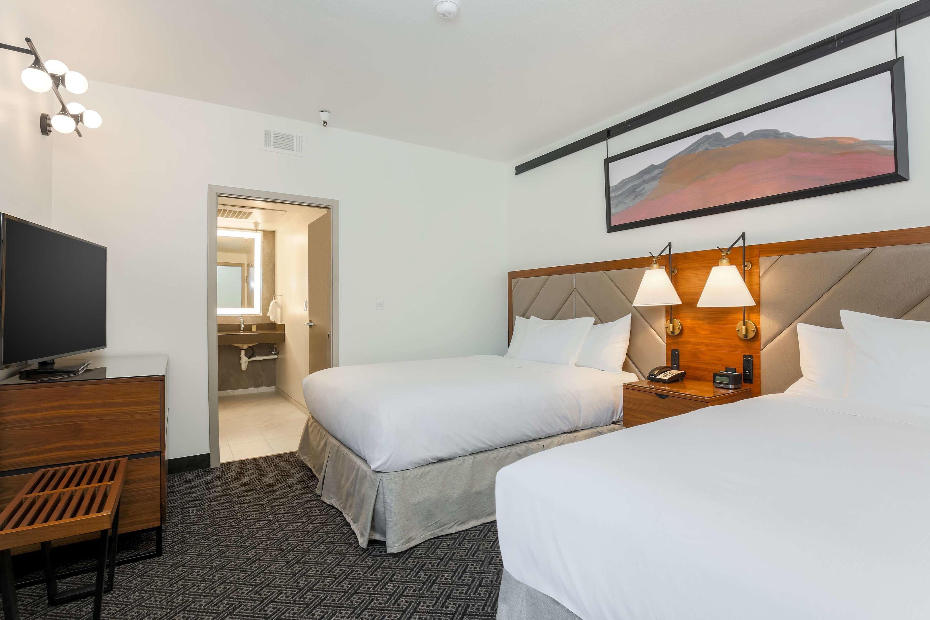 DoubleTree Suites by Hilton Sacramento - Rancho Cordova — photo 4