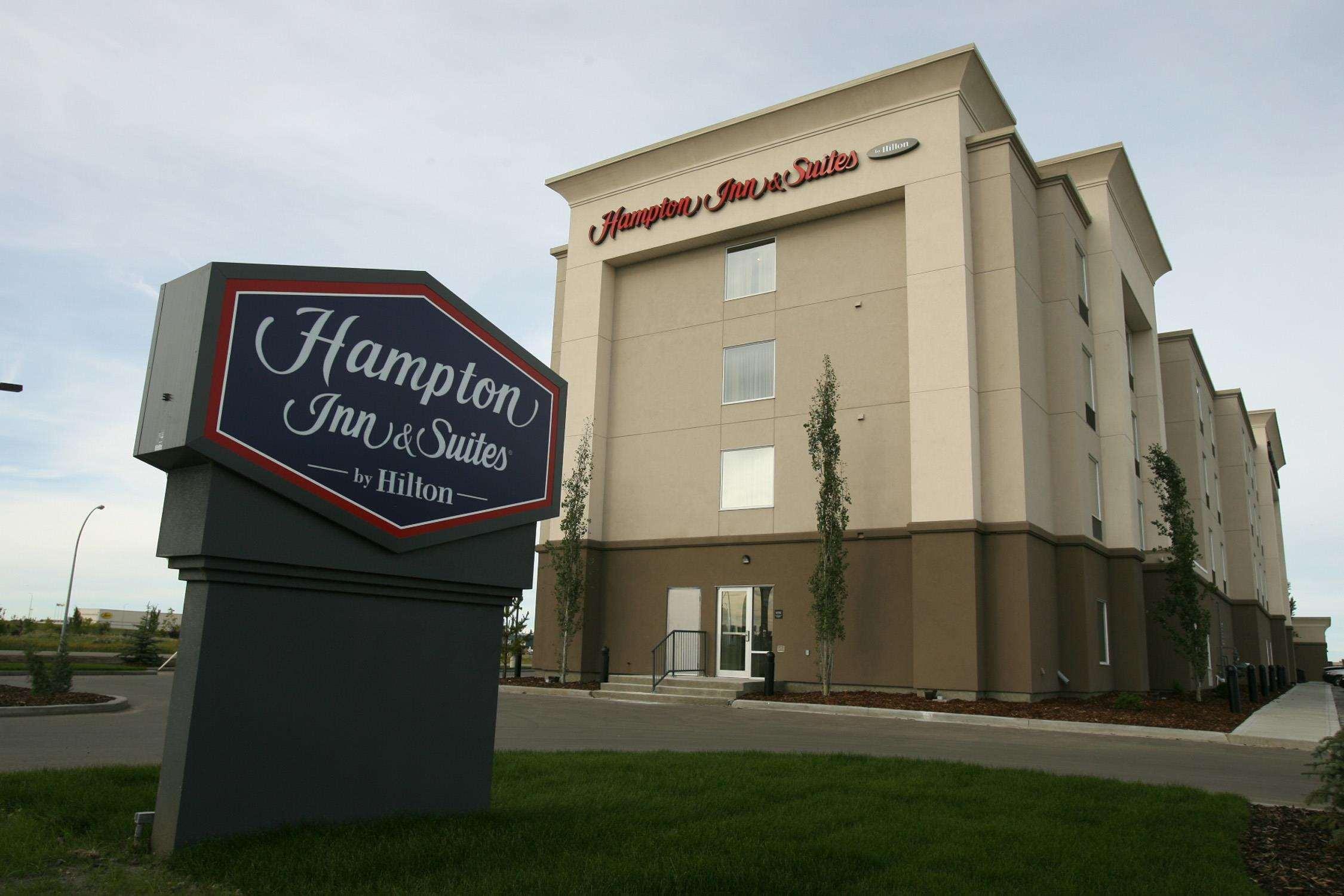 Hampton Inn & Suites by Hilton Red Deer — photo 3