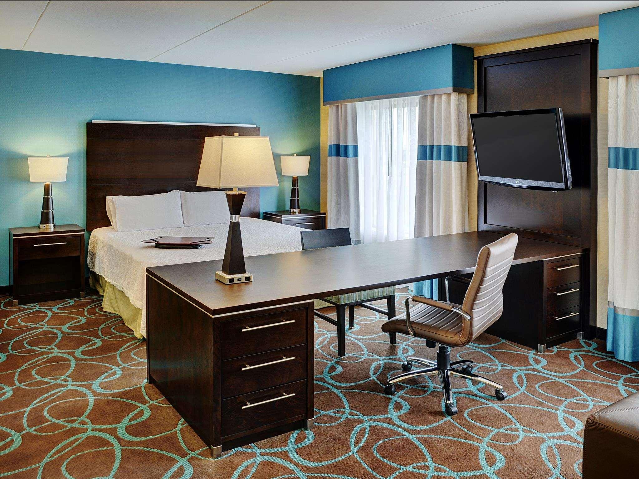Hampton Inn By Hilton Winnipeg Airport — photo 5