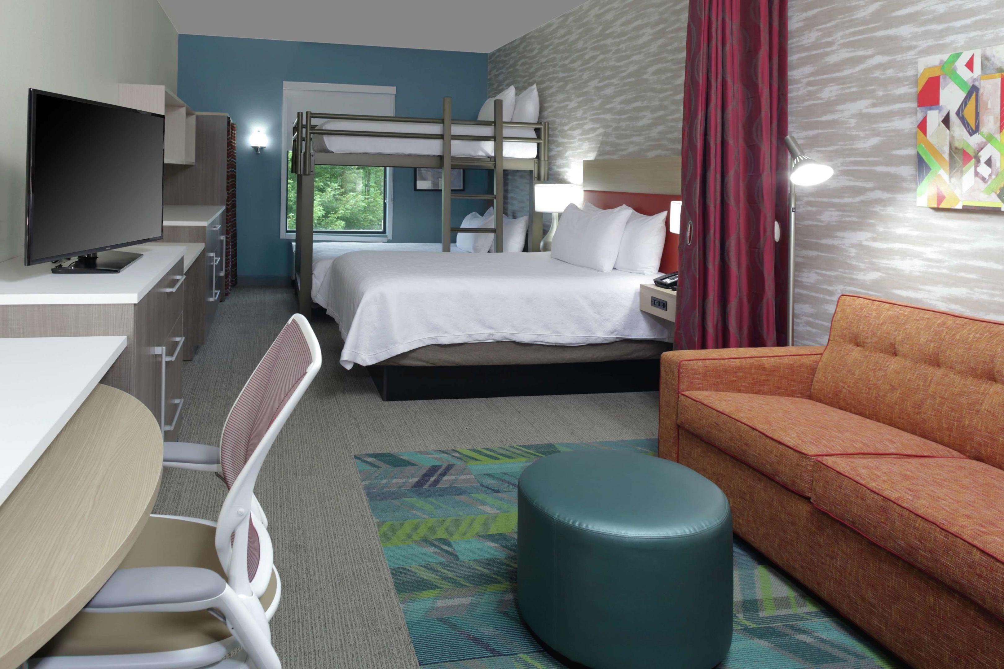 Home2 Suites by Hilton Fort Collins — photo 4