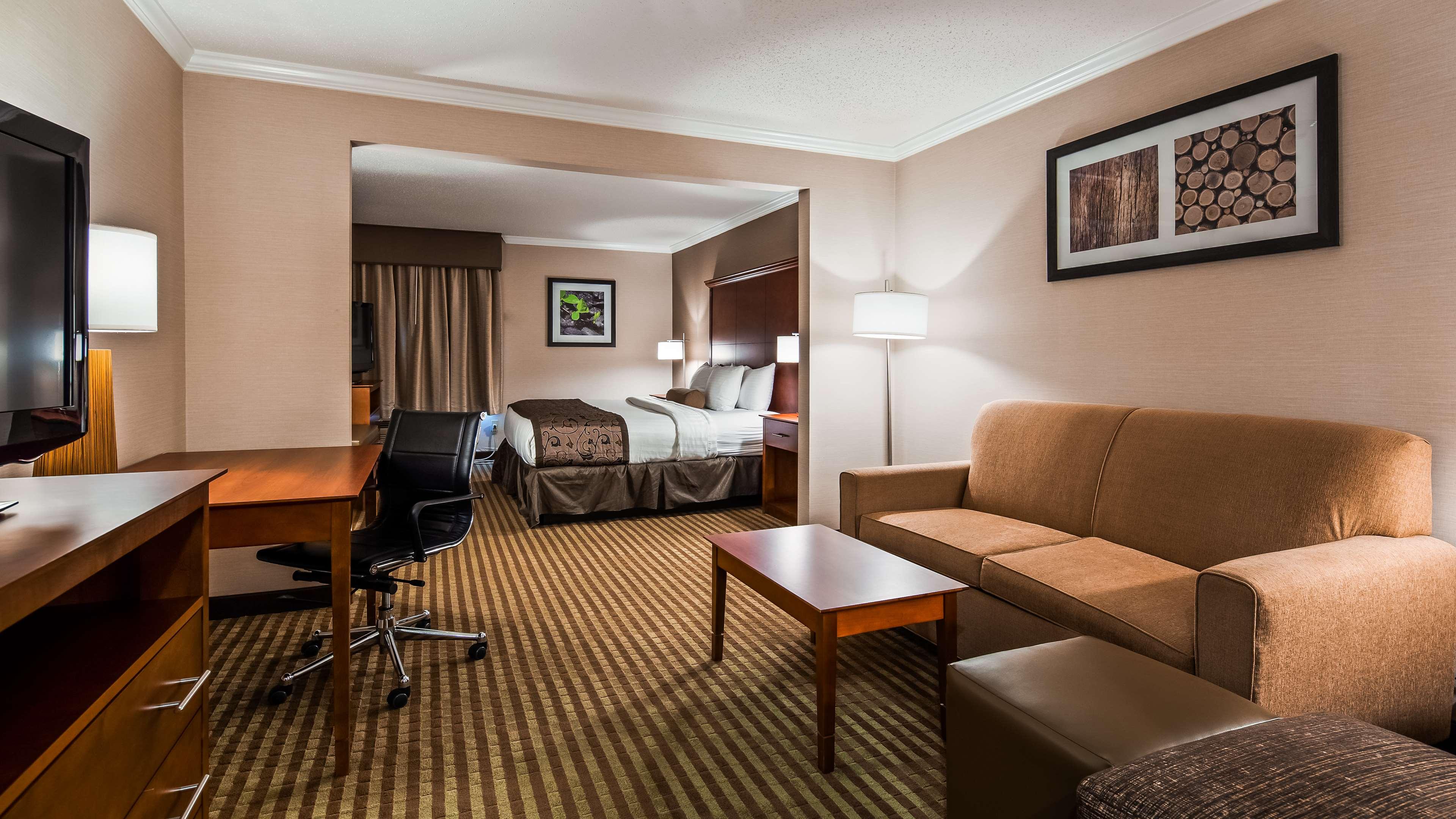 Best Western Plus Liverpool-Syracuse Inn & Suites — photo 5