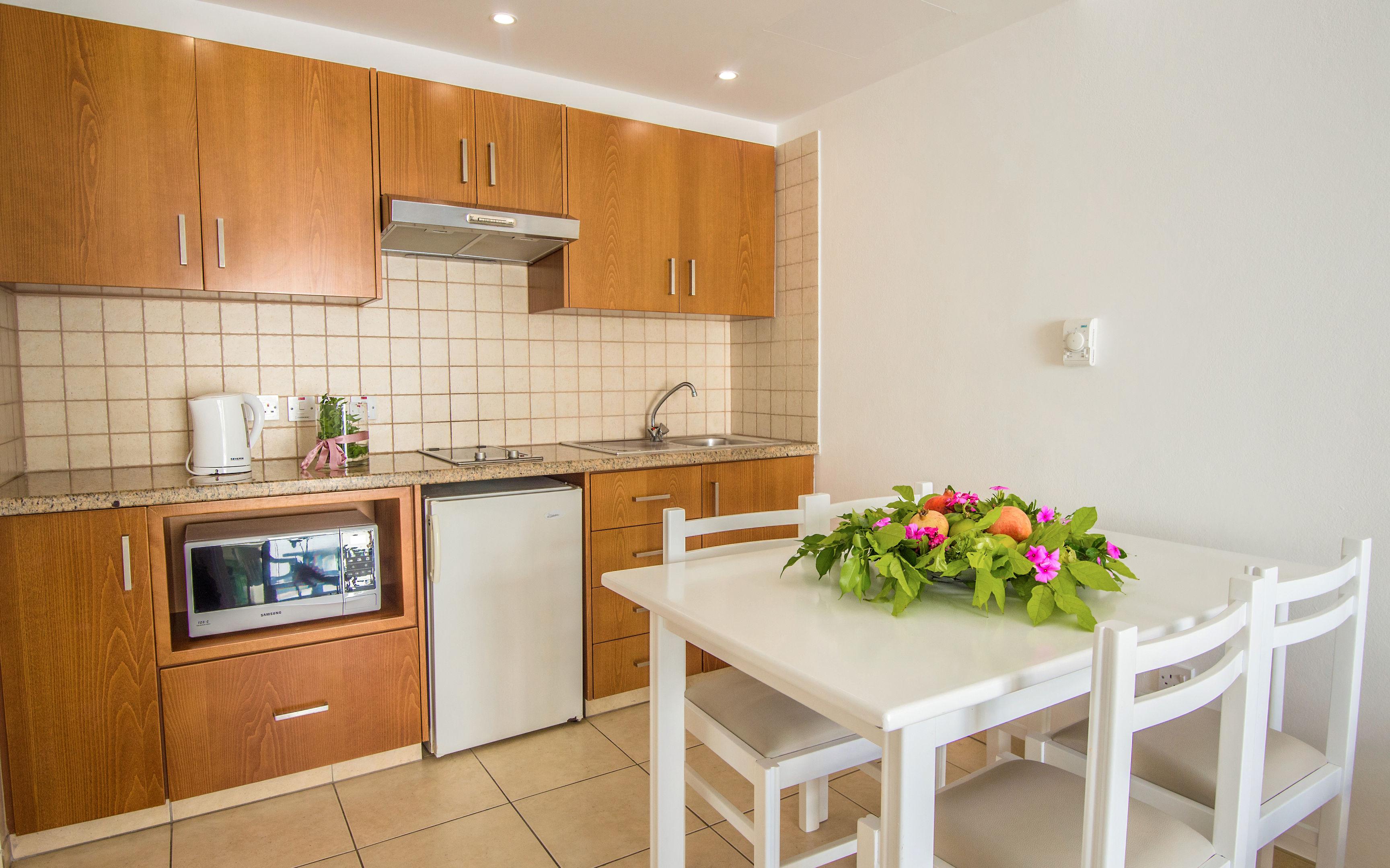 Alva Hotel Apartments — photo 4