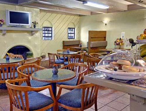 La Casa Inn & Suites — photo 4