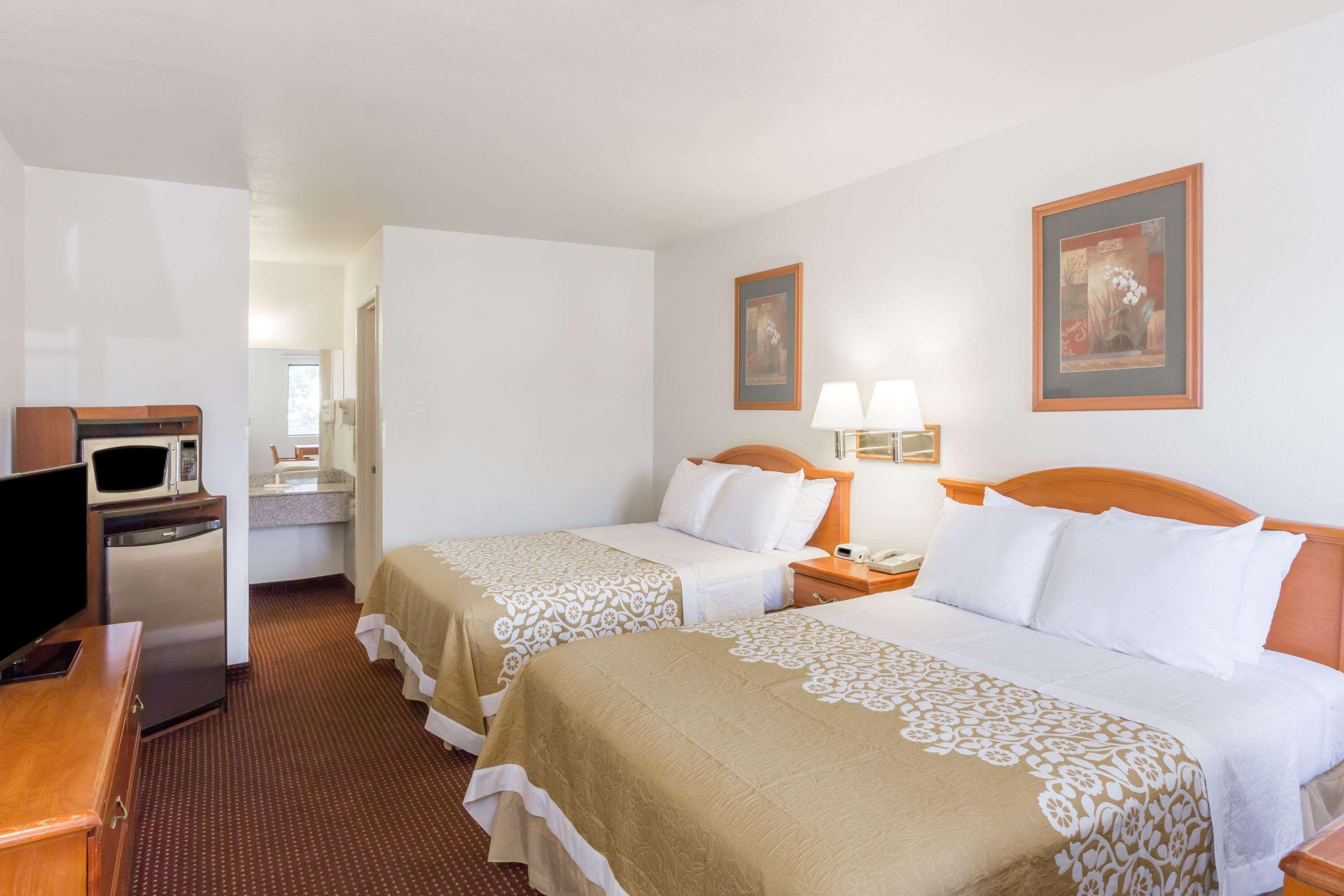 Days Inn by Wyndham Willcox — photo 5