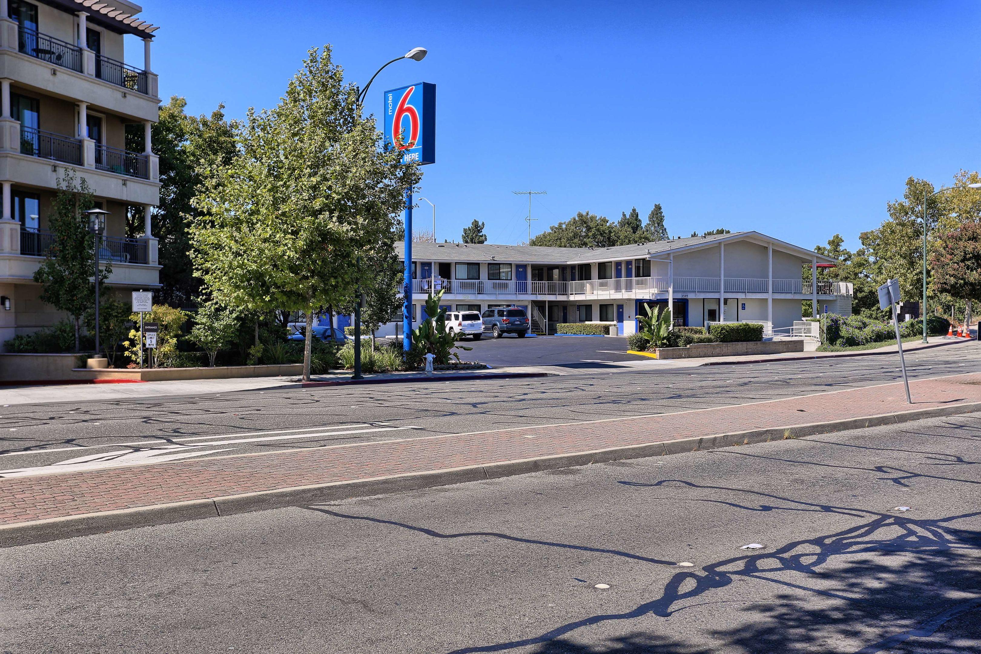Motel 6 Walnut Creek — photo 3