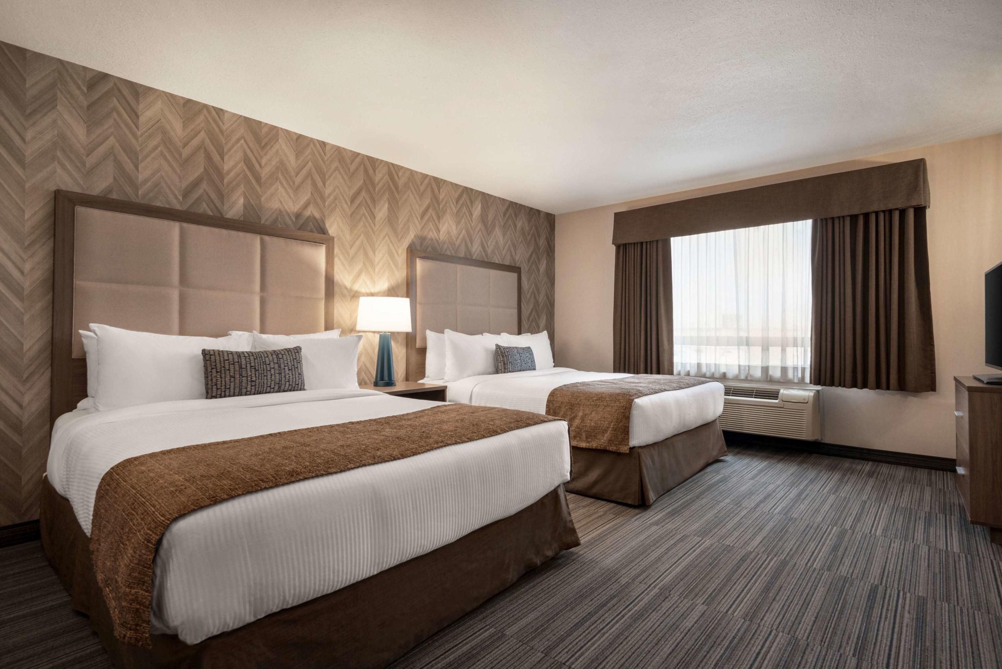 Ramada Airdrie Hotel & Suites — photo 4