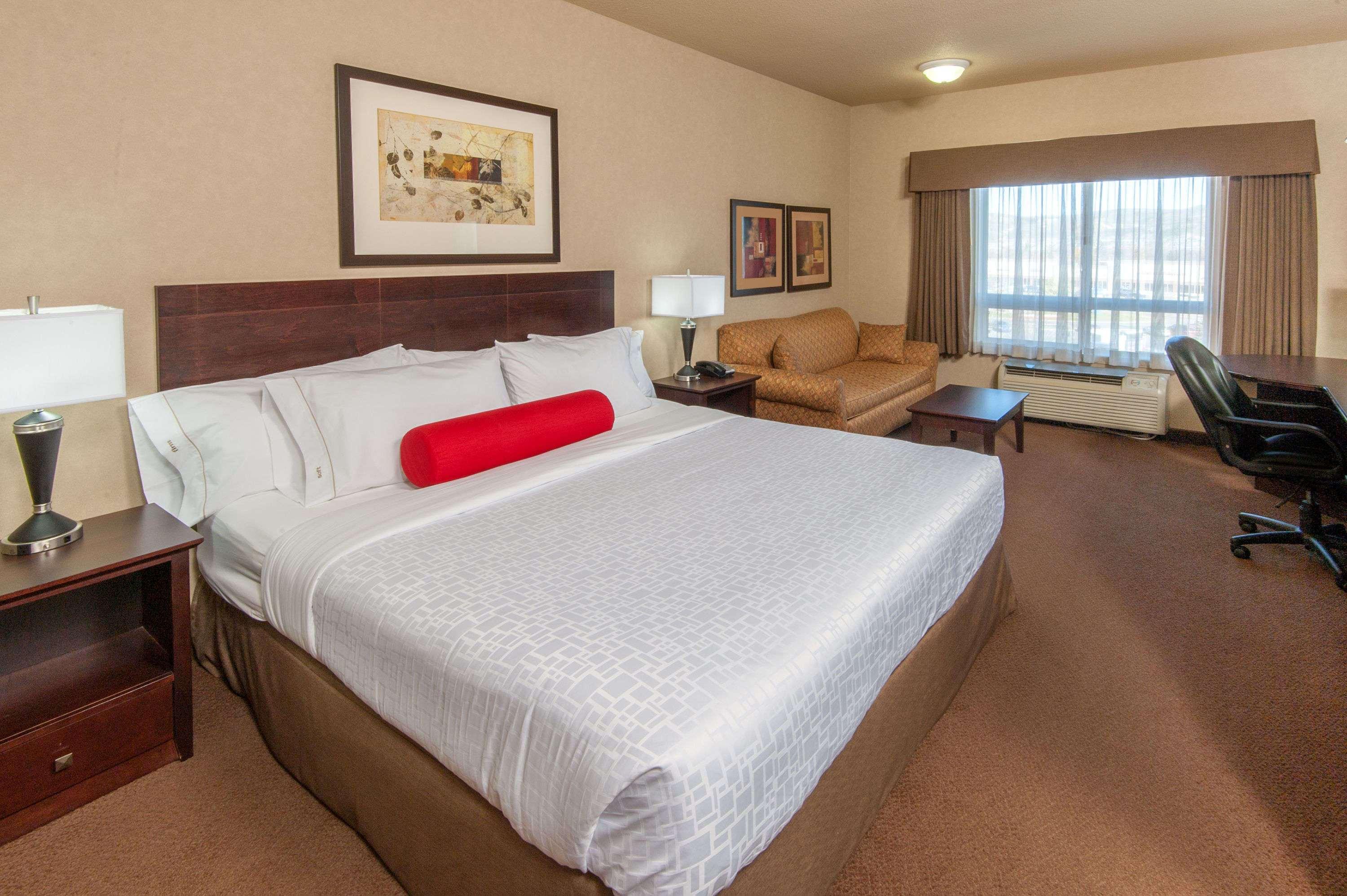 Ramada by Wyndham Drumheller Hotel & Suites — photo 5