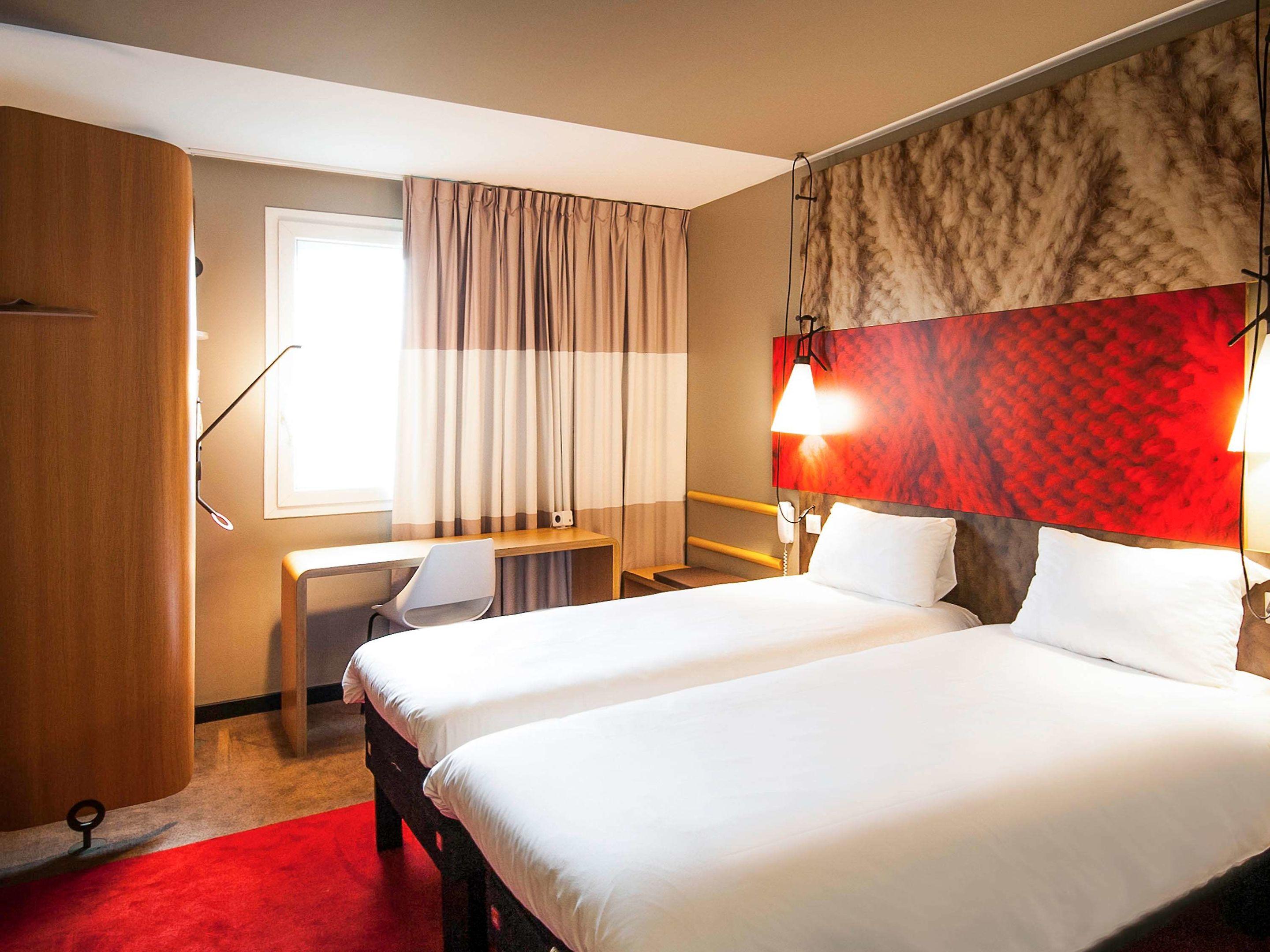 ibis Paris La Défense Courbevoie — photo 5
