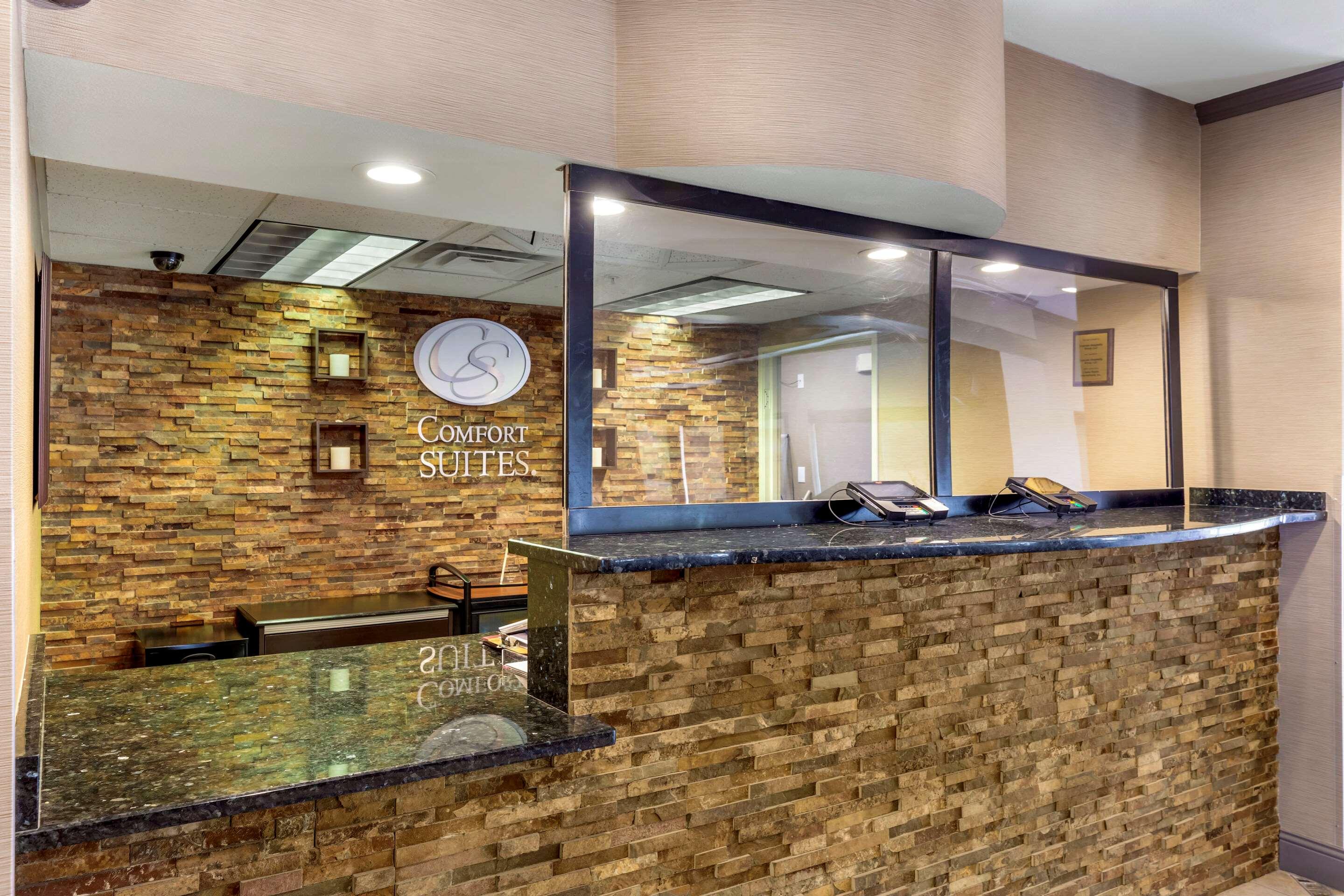 Comfort Suites Denver Tech Center — photo 4