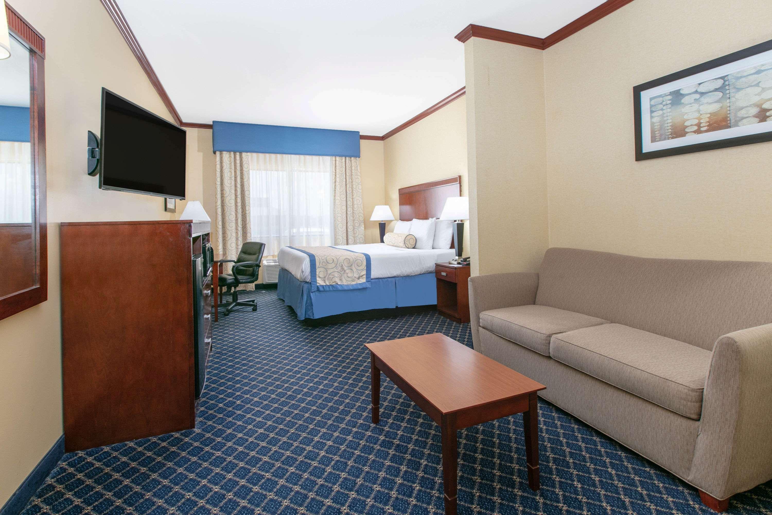 Baymont Inn & Suites McComb — photo 3
