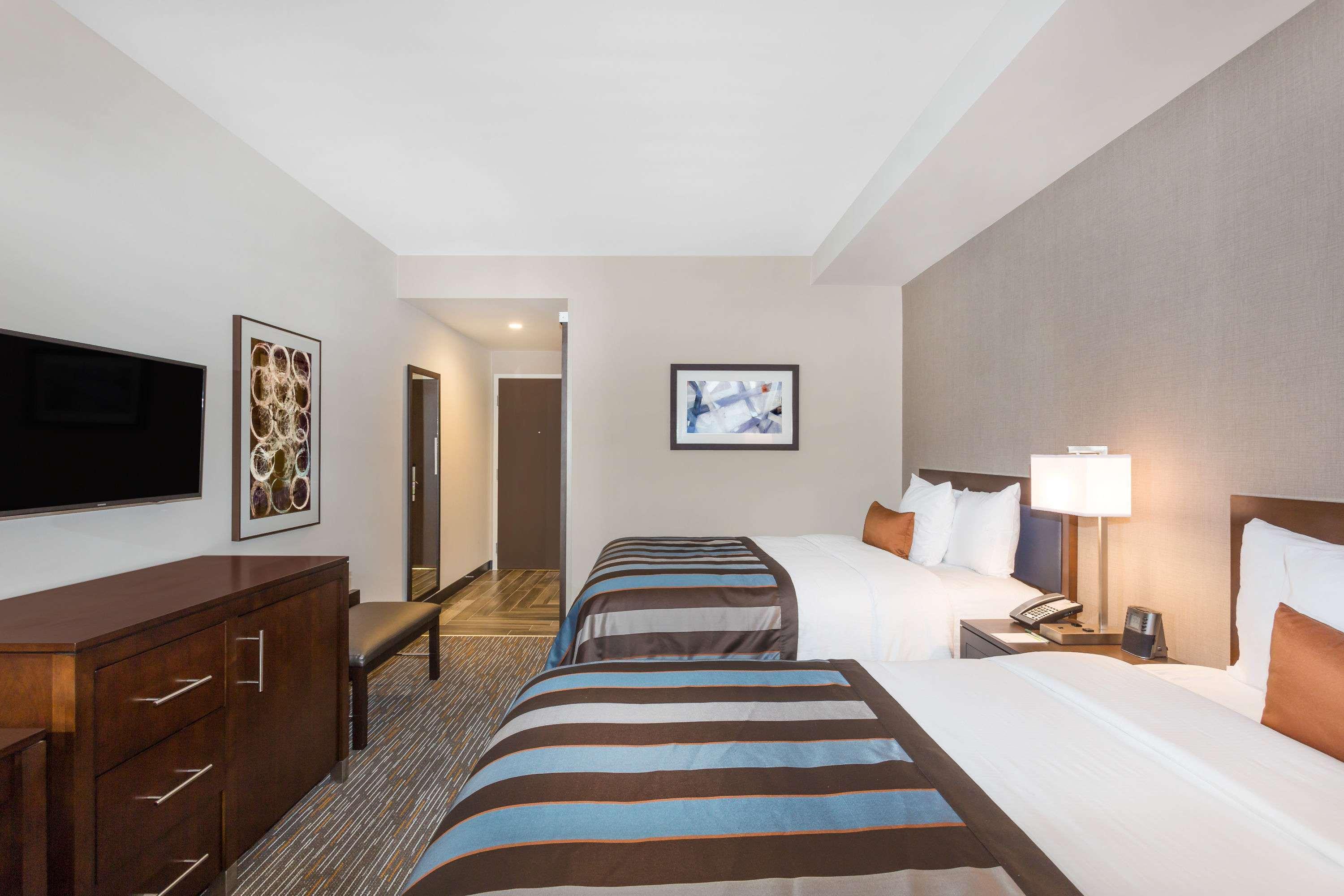 Wingate by Wyndham Miami Airport — photo 4