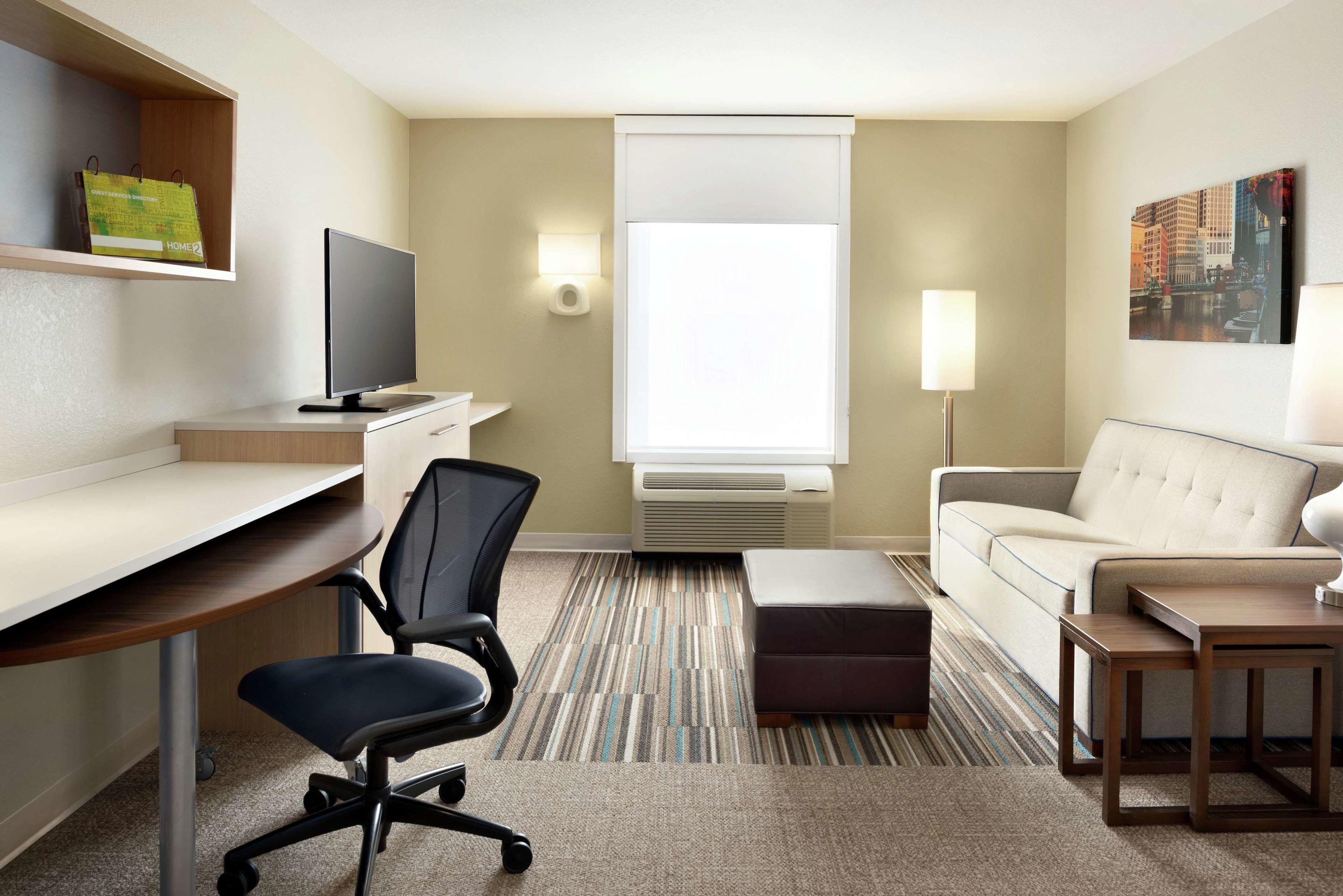 Home2 Suites by Hilton Milwaukee Brookfield — photo 4